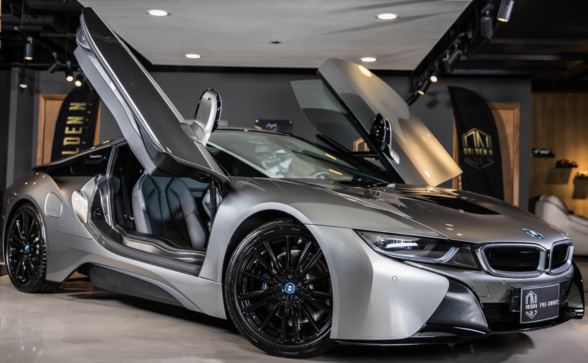 Used 2019 BMW i8 Roadster