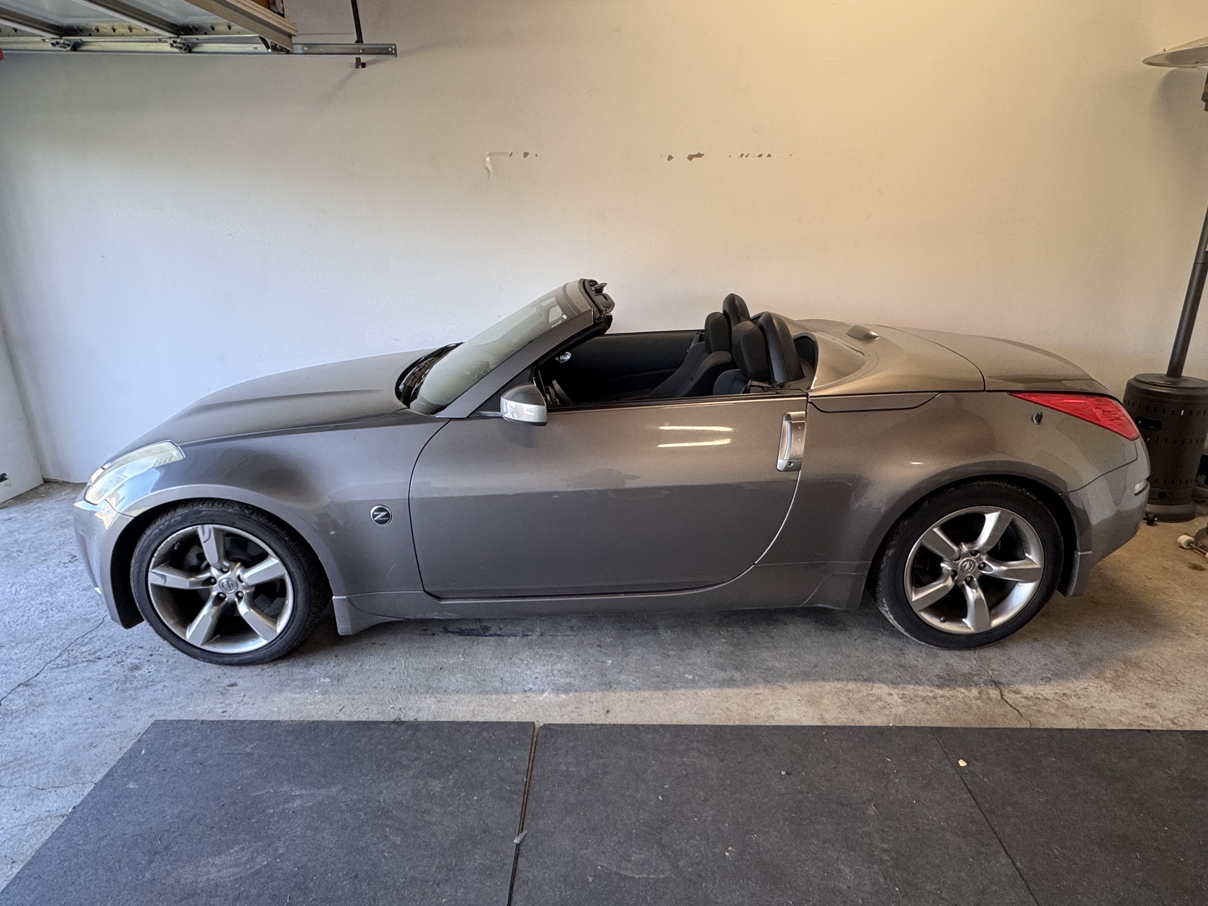 Used 2007 Nissan 350Z Enthusiast