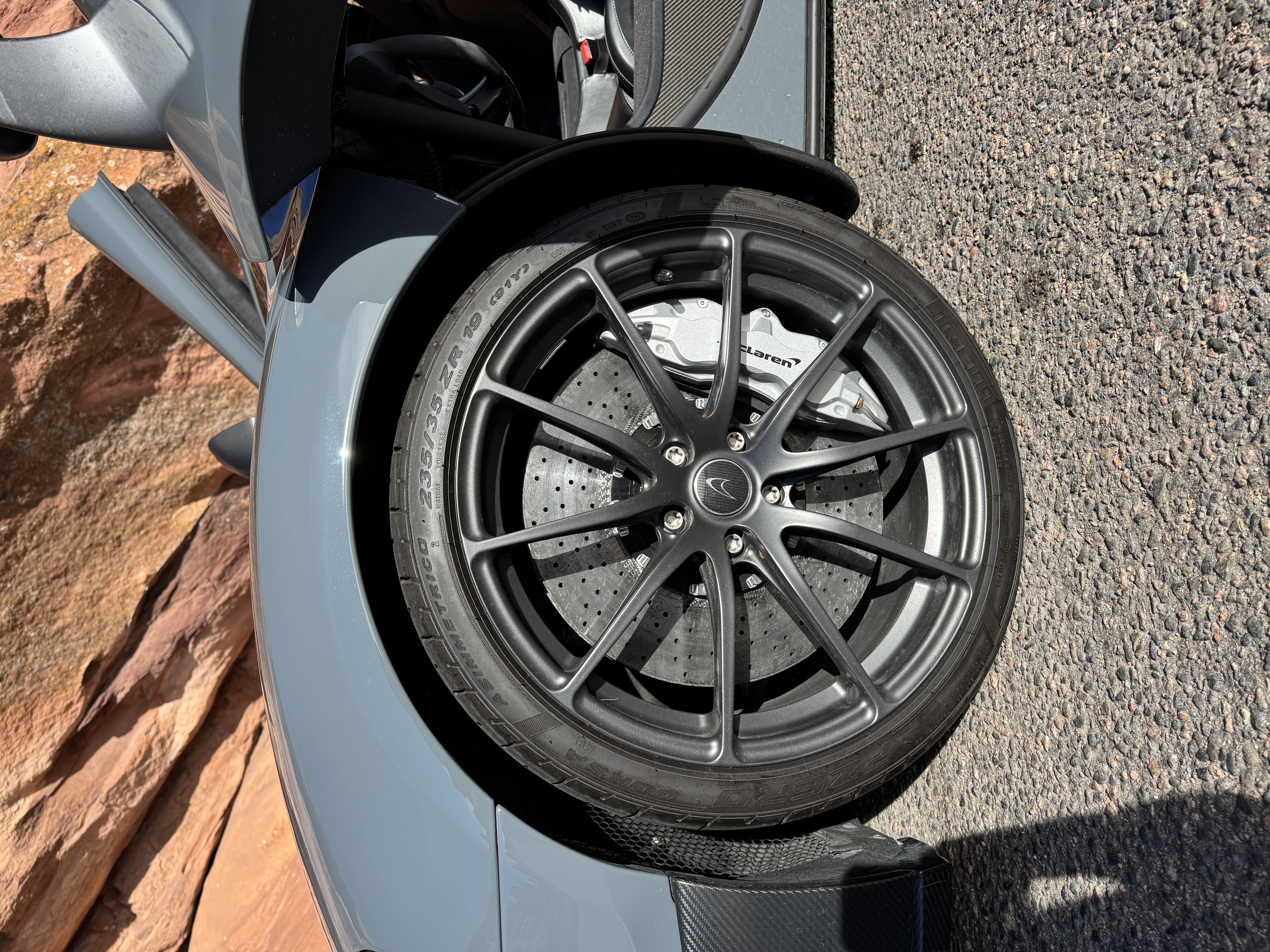 Used 2016 McLaren 675LT Coupe photo 15