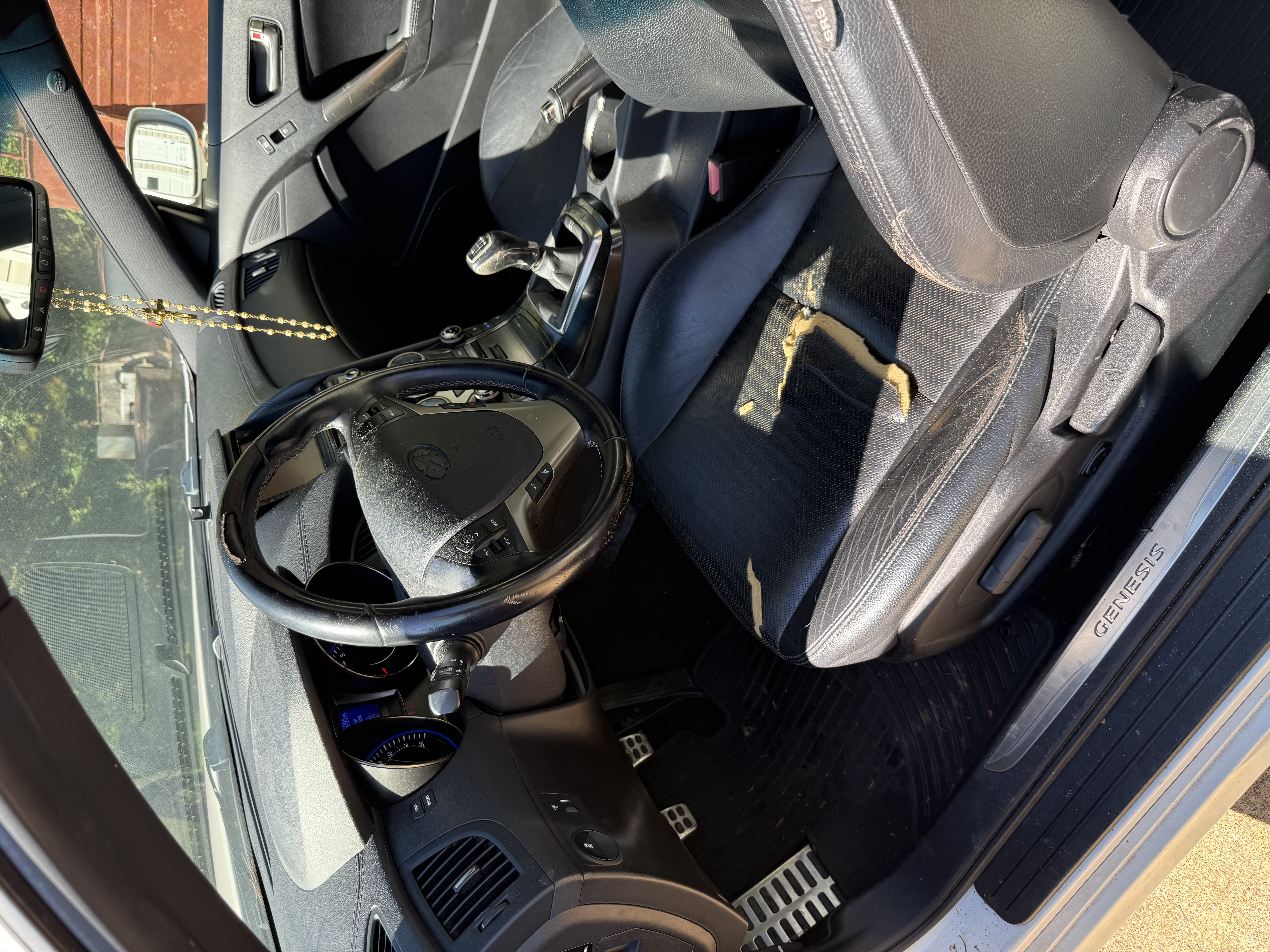 2013 Hyundai Genesis 3.8