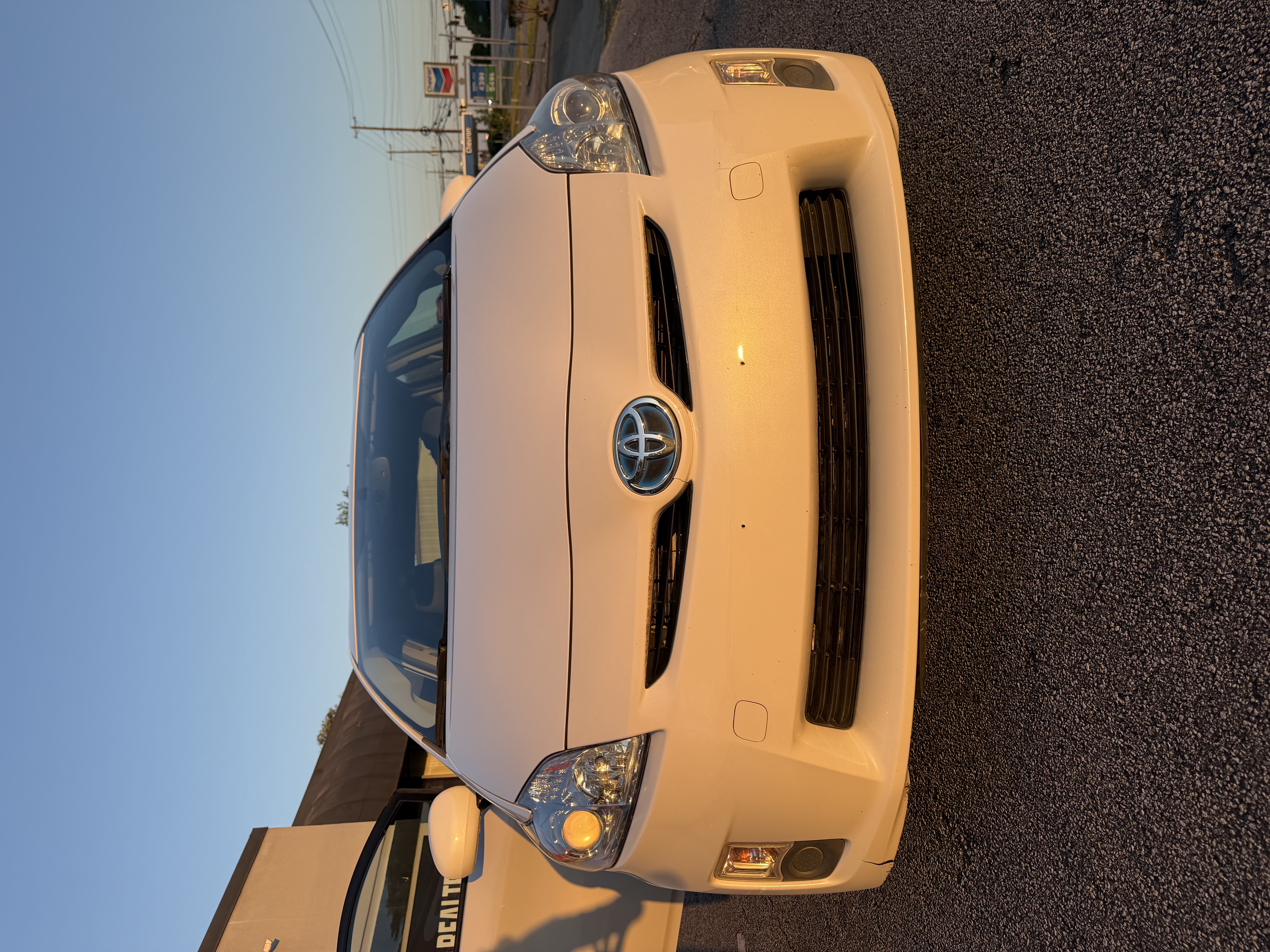 2010 Toyota Prius Three