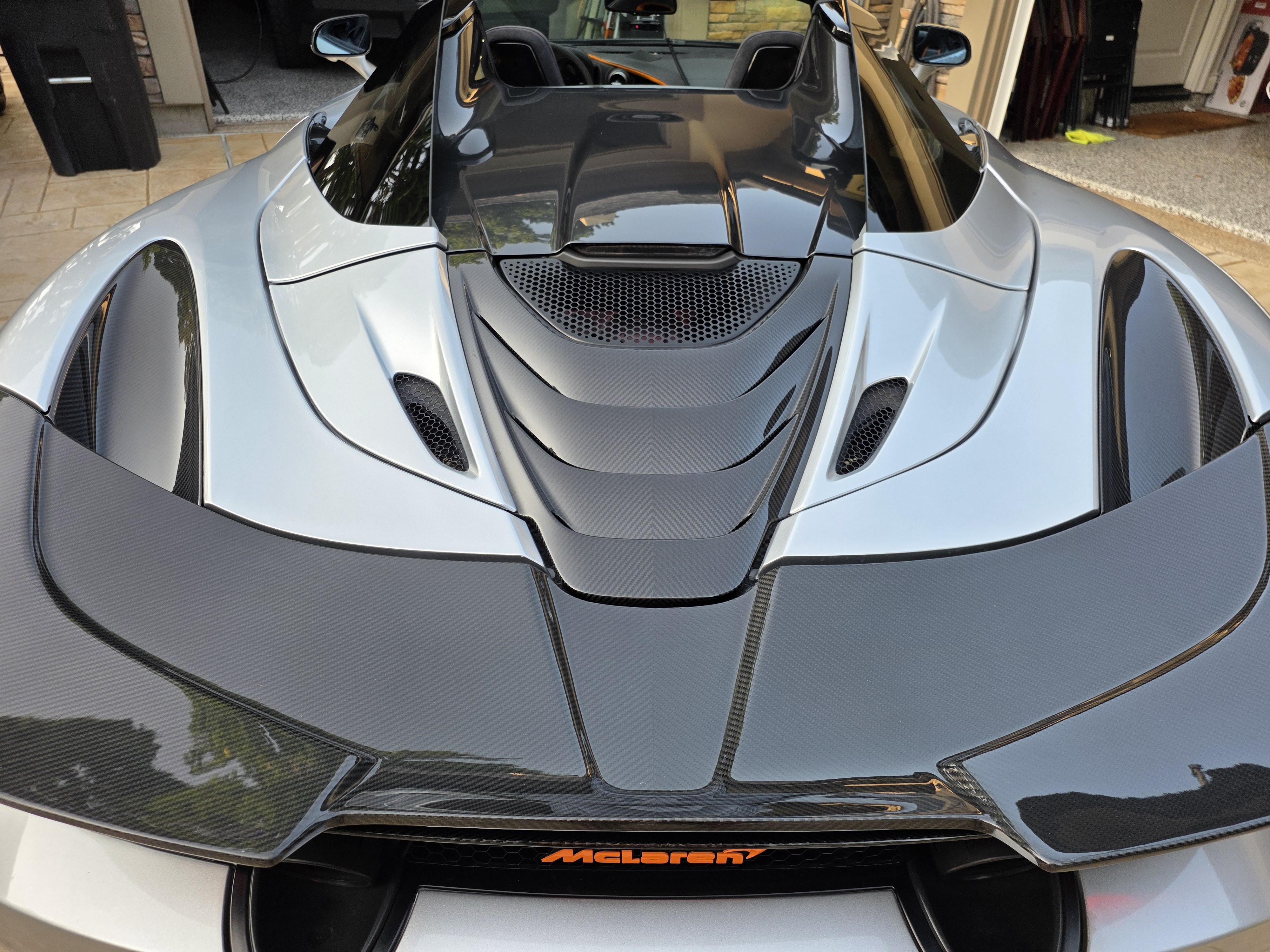 Used 2020 McLaren 720S Spider photo 28