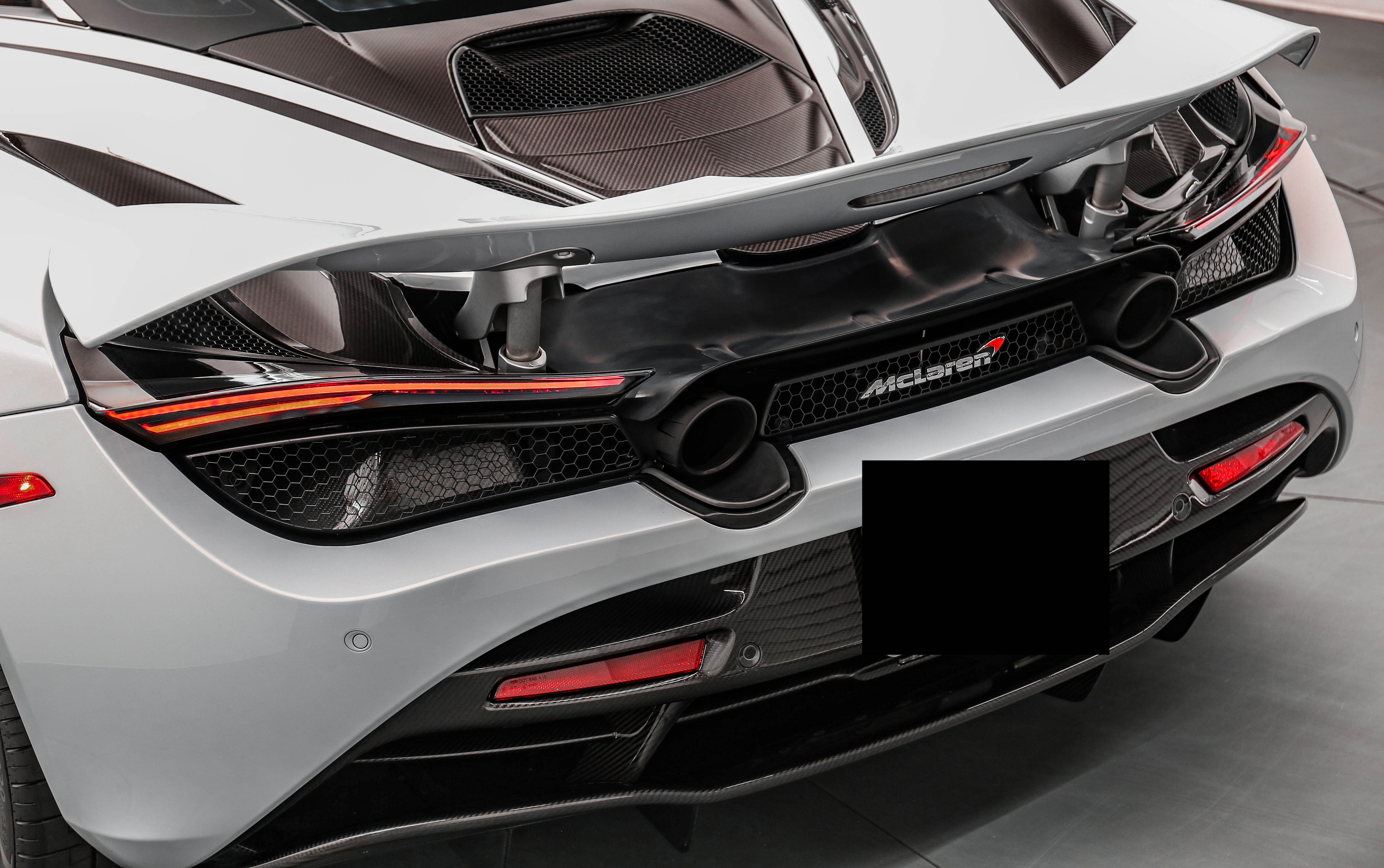Used 2018 McLaren 720S Luxury photo 27