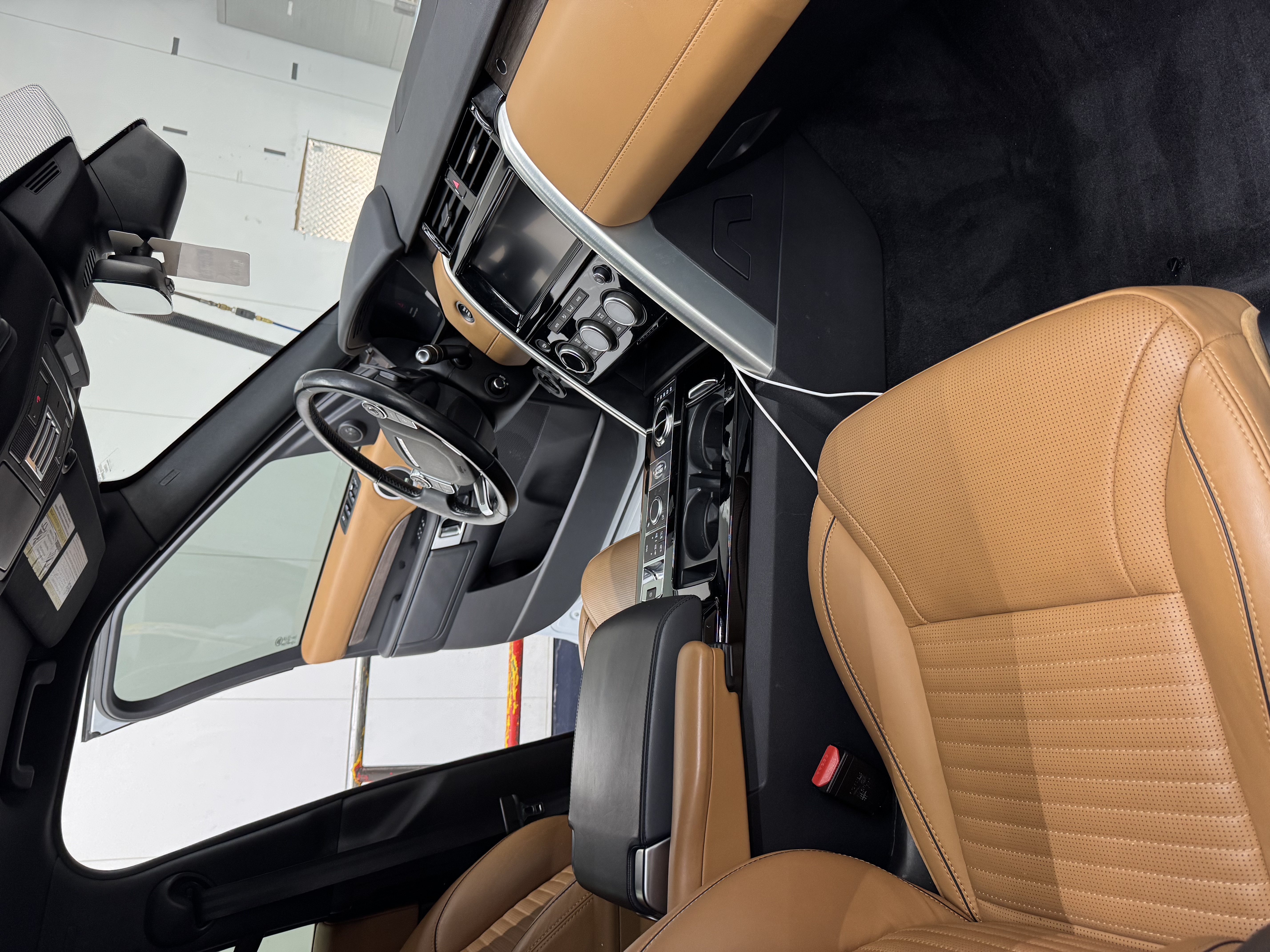 2018 Land Rover Discovery HSE Luxury