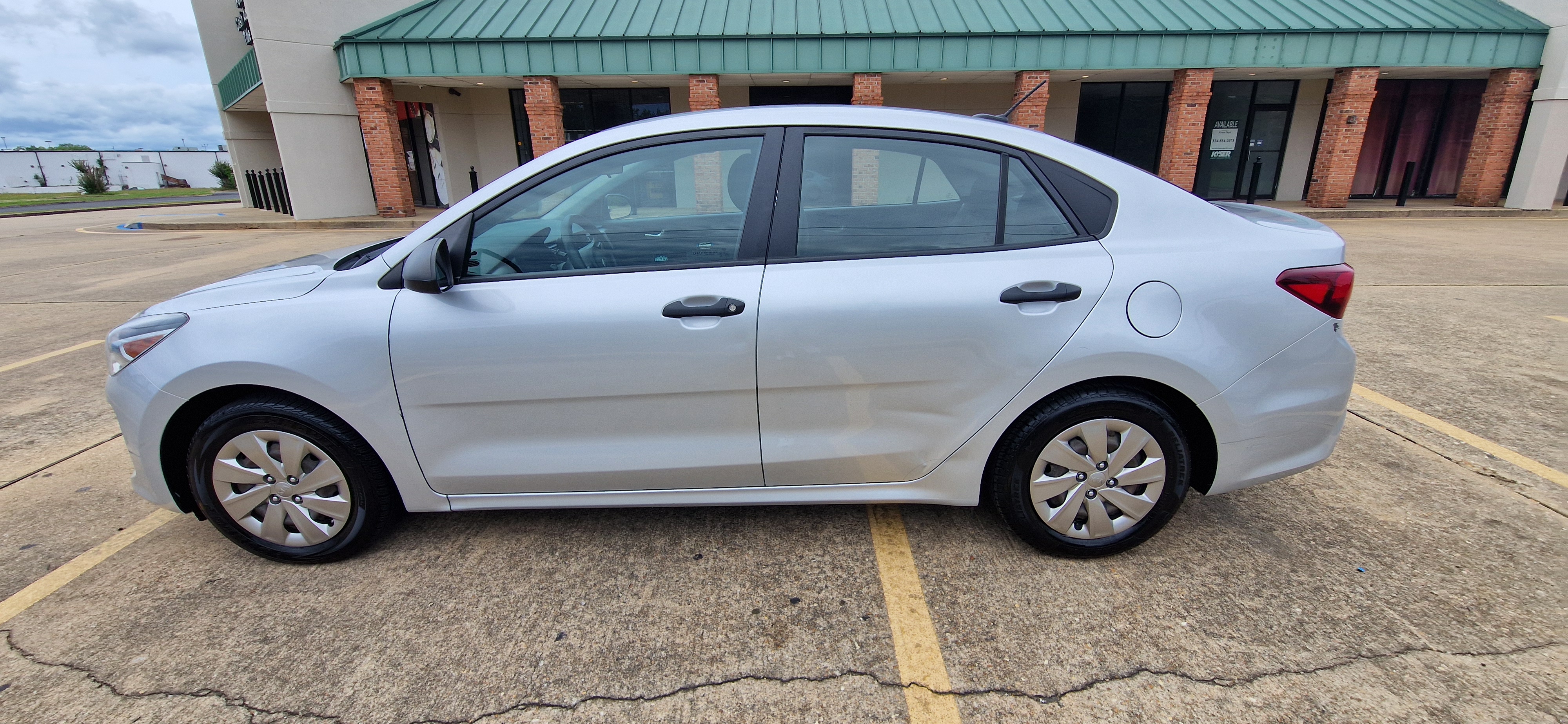Used 2018 Kia Rio for Sale Near Me - Autotrader