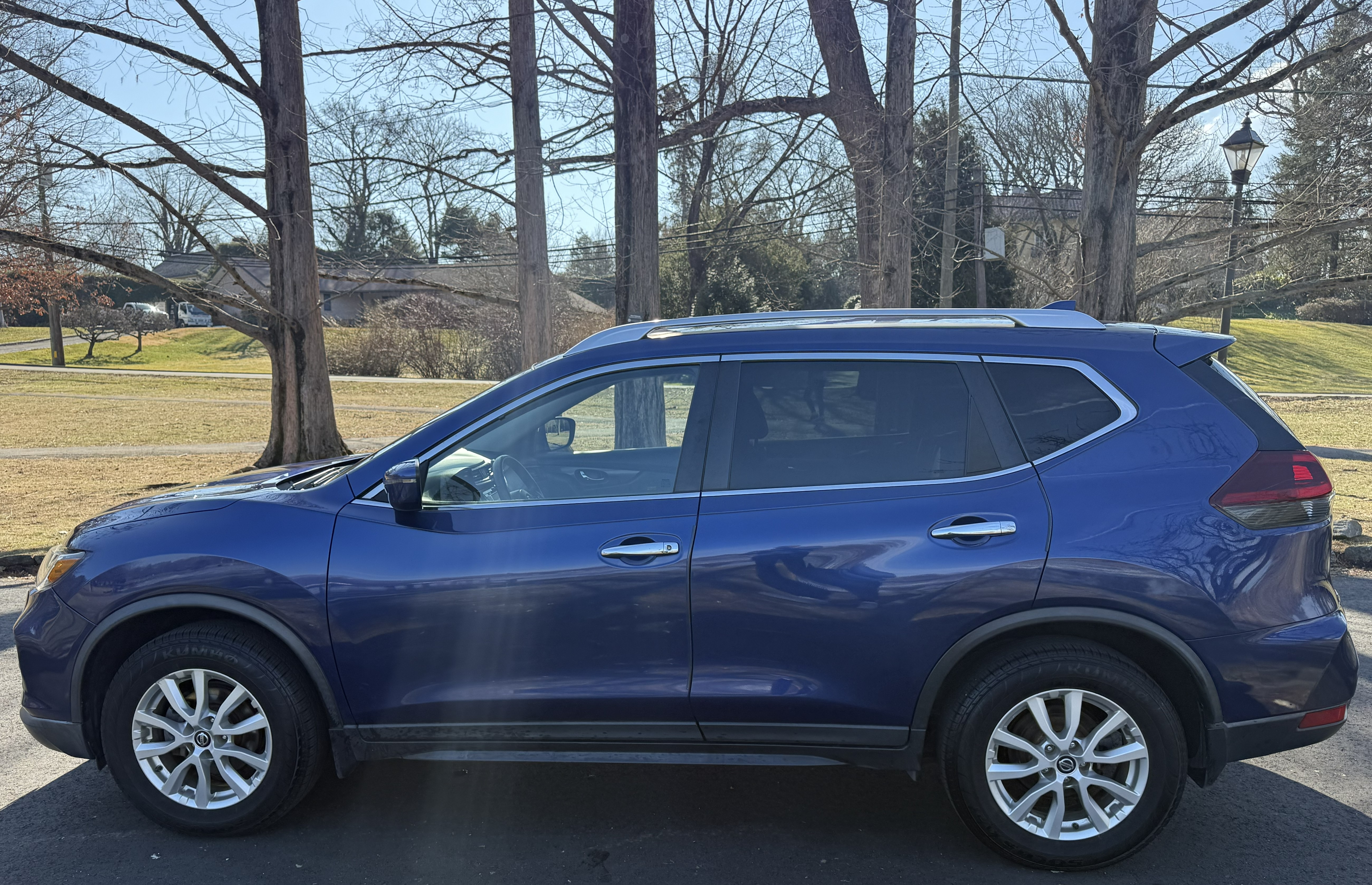 2019 Nissan Rogue S