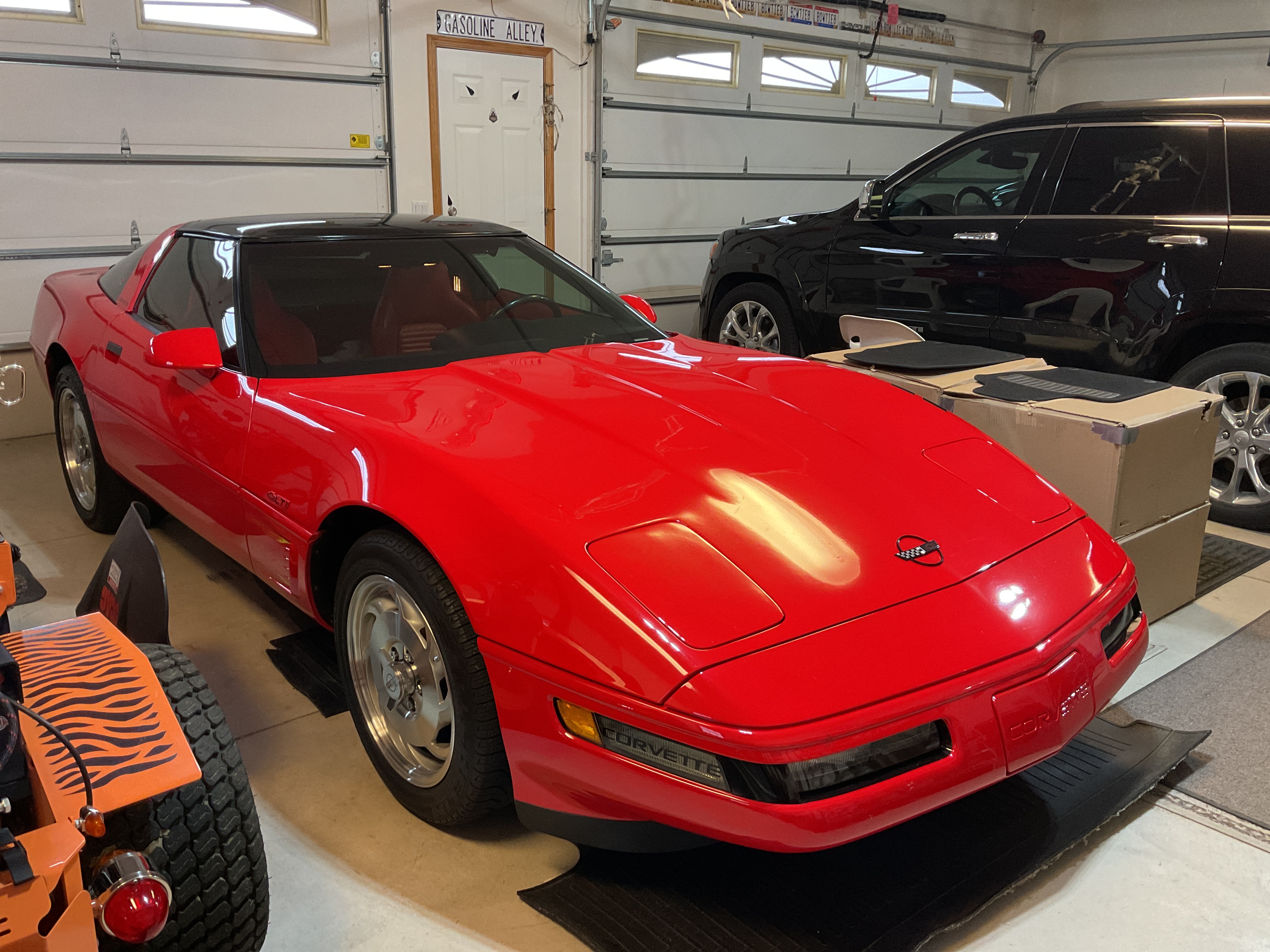 Used 1995 Chevrolet Corvette Coupe 2D