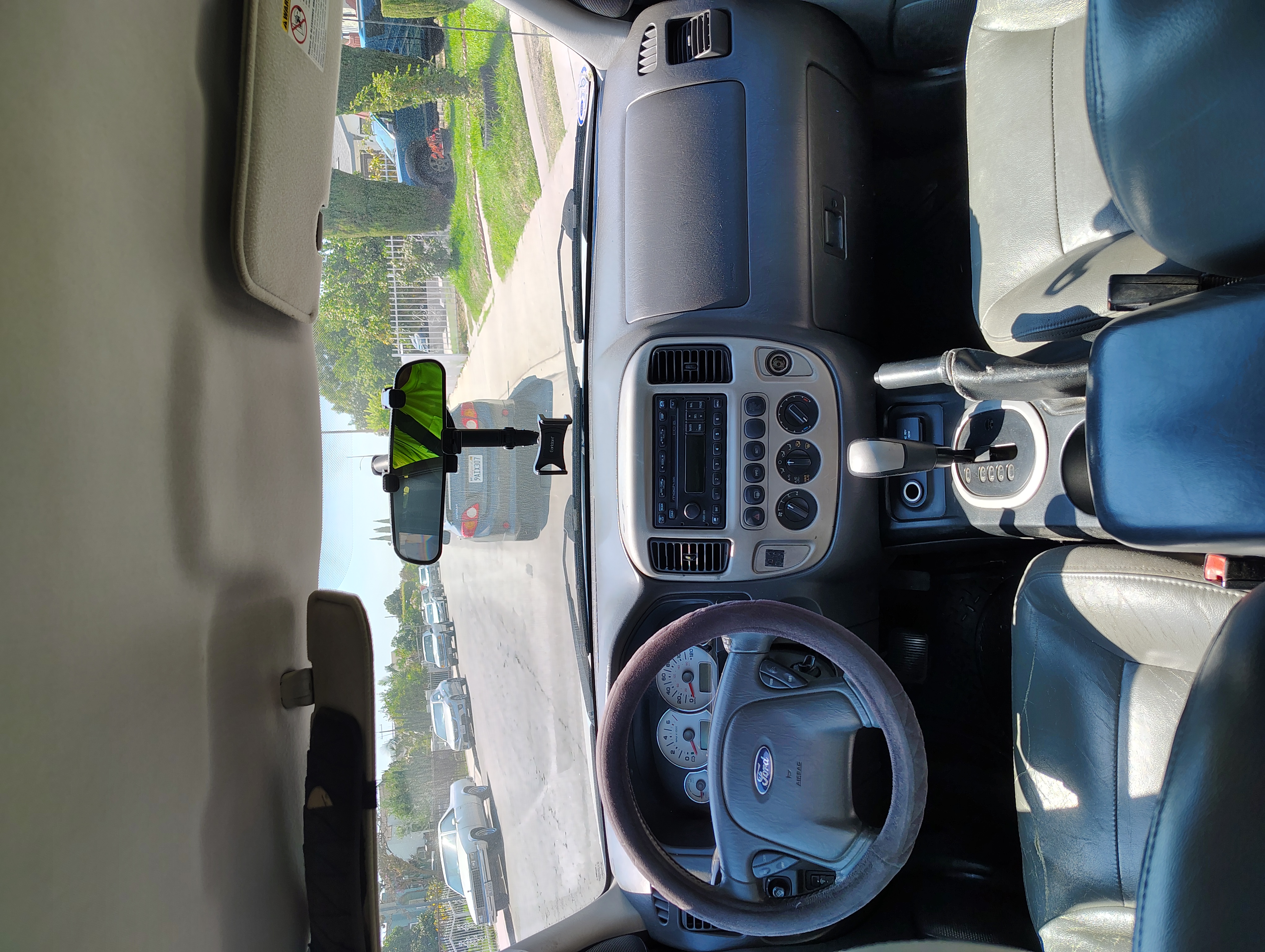 2005 Ford Escape 2WD Hybrid