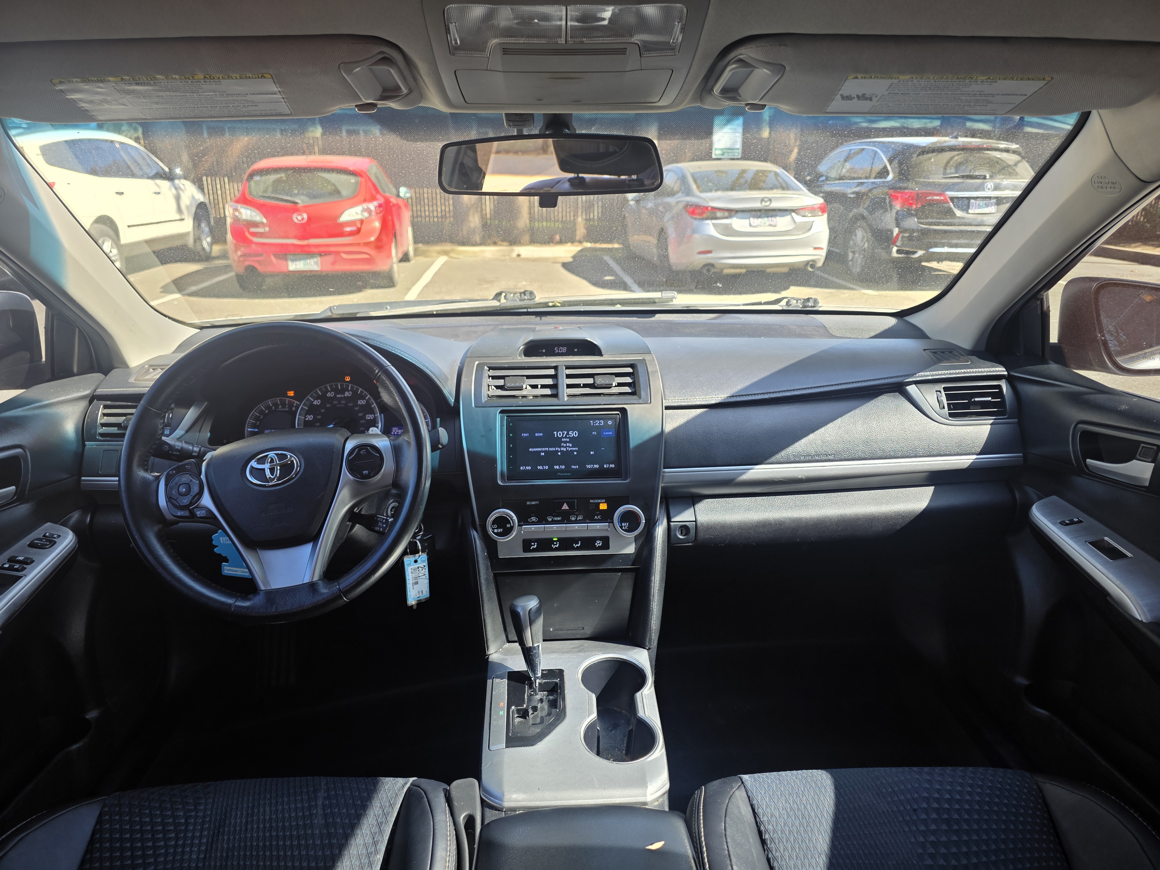 2014 Toyota Camry SE