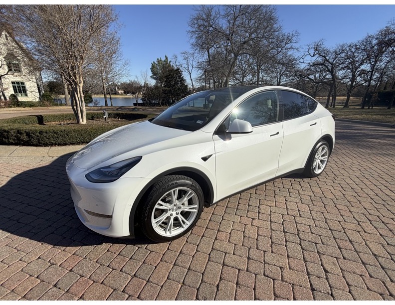 2022 Tesla Model Y Long Range