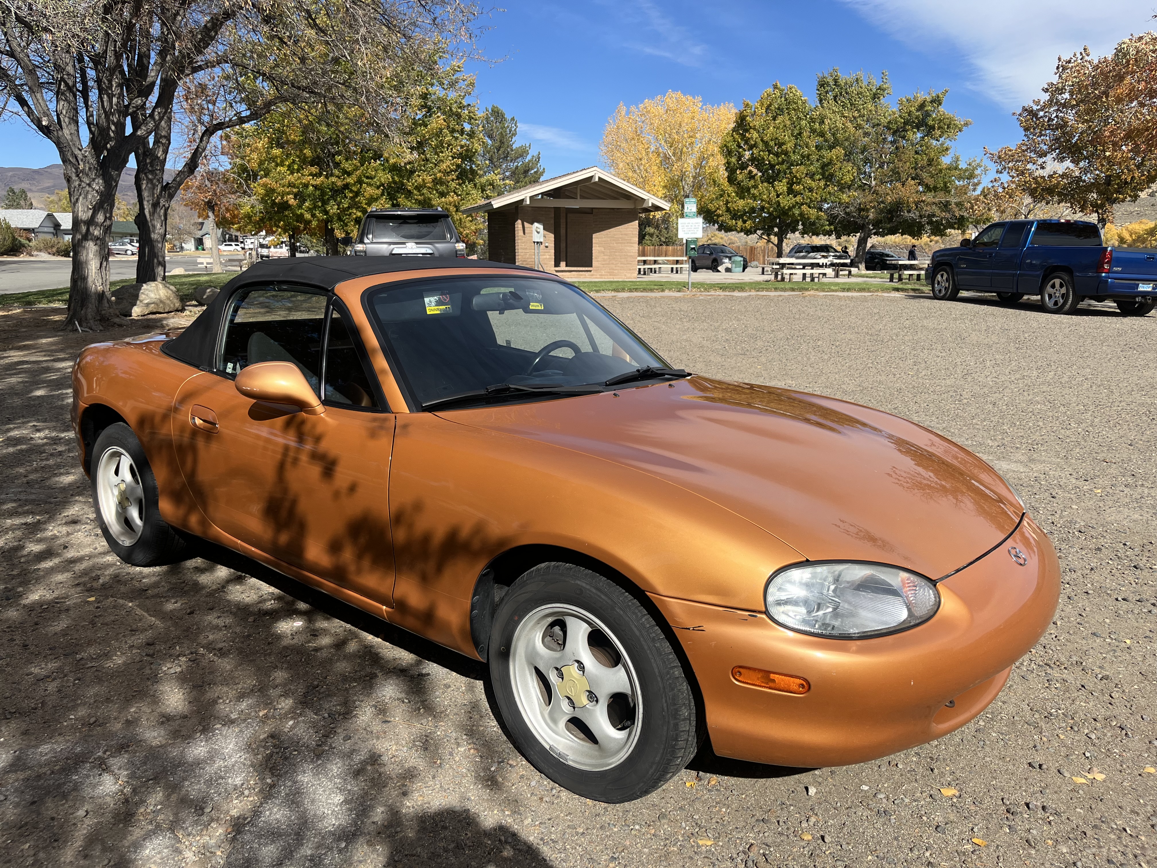 Used 2000 MAZDA MX-5 Miata