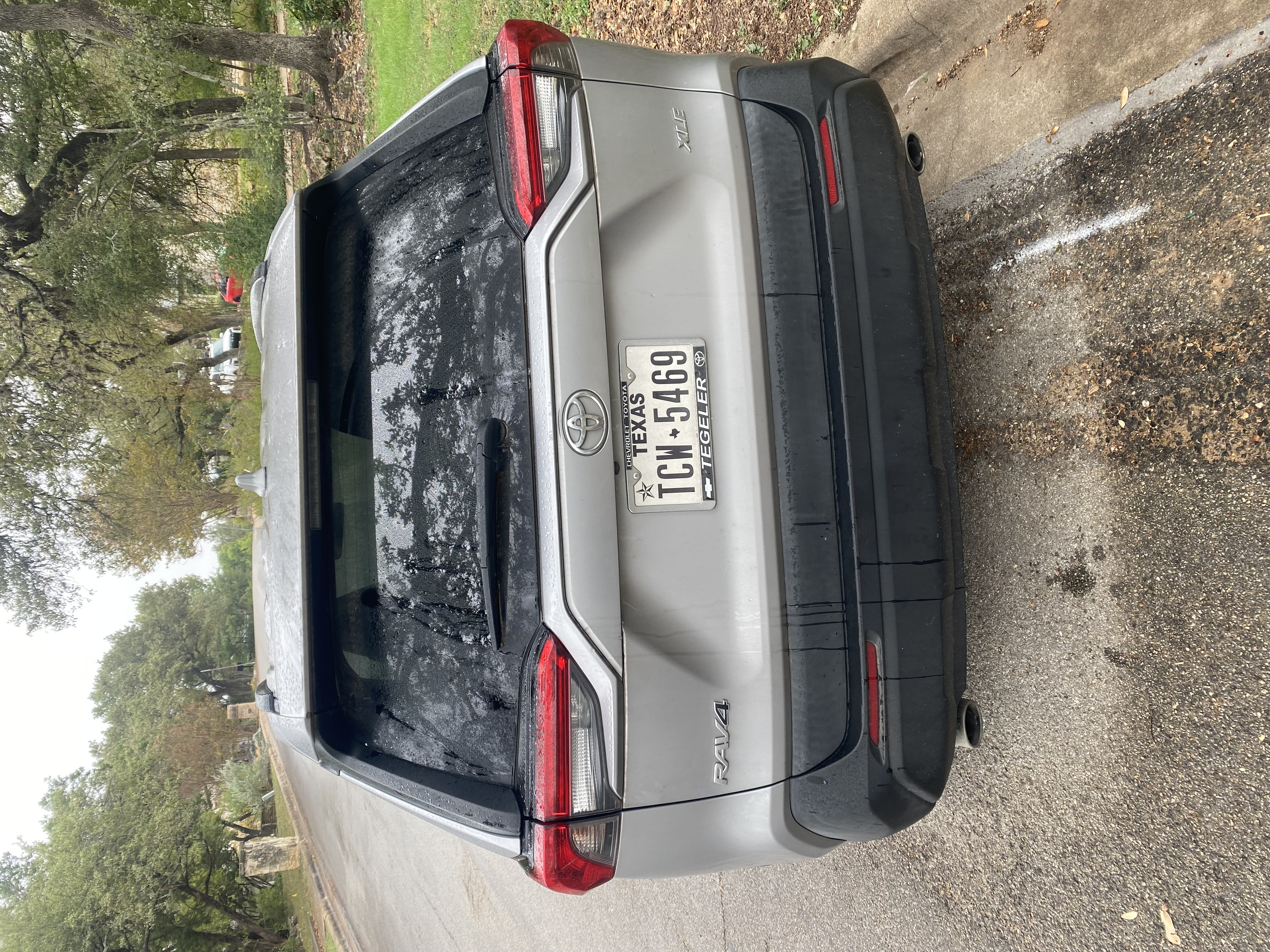 2020 Toyota RAV4 XLE