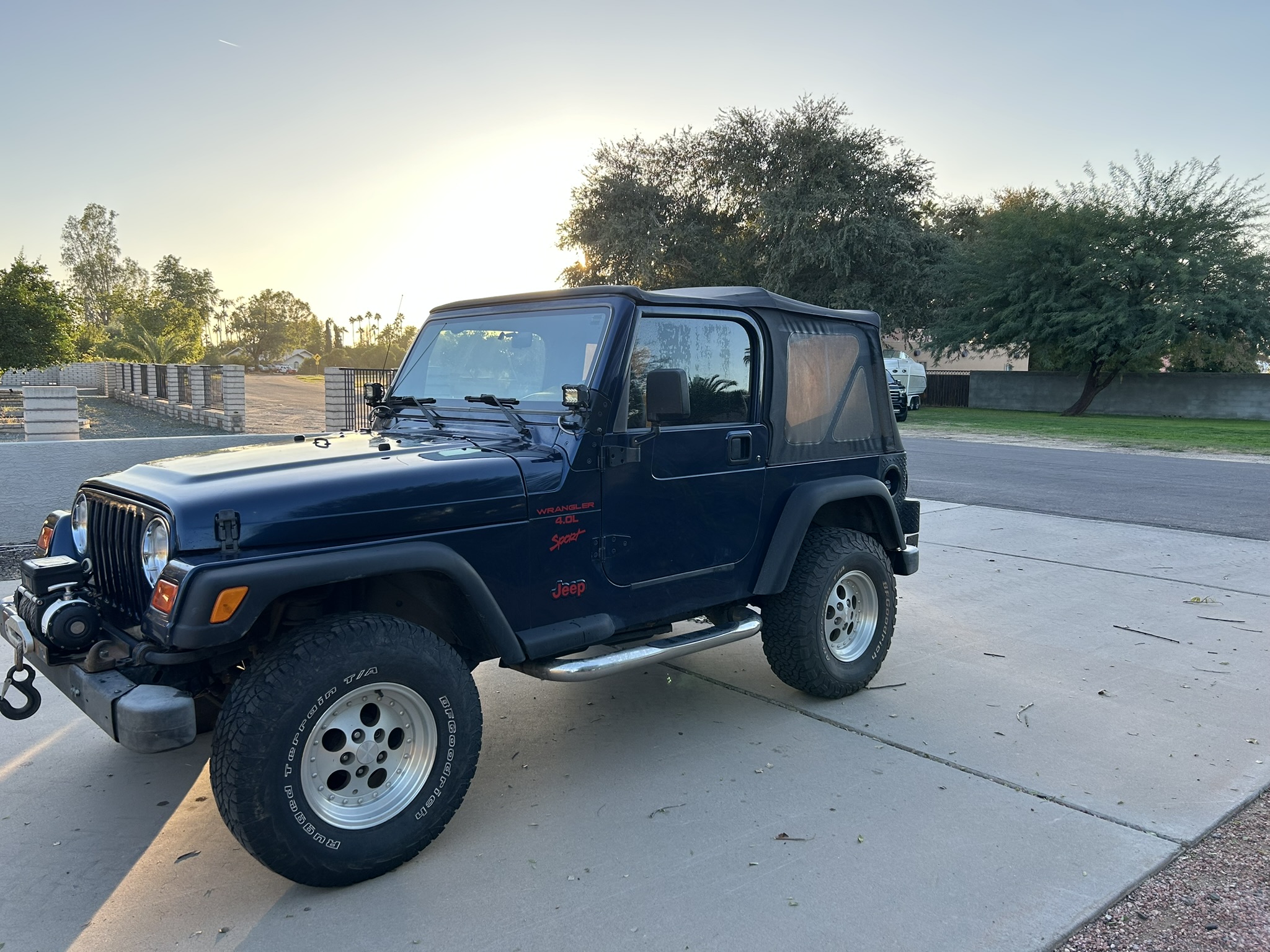 Used 2000 Jeep Wrangler Sport