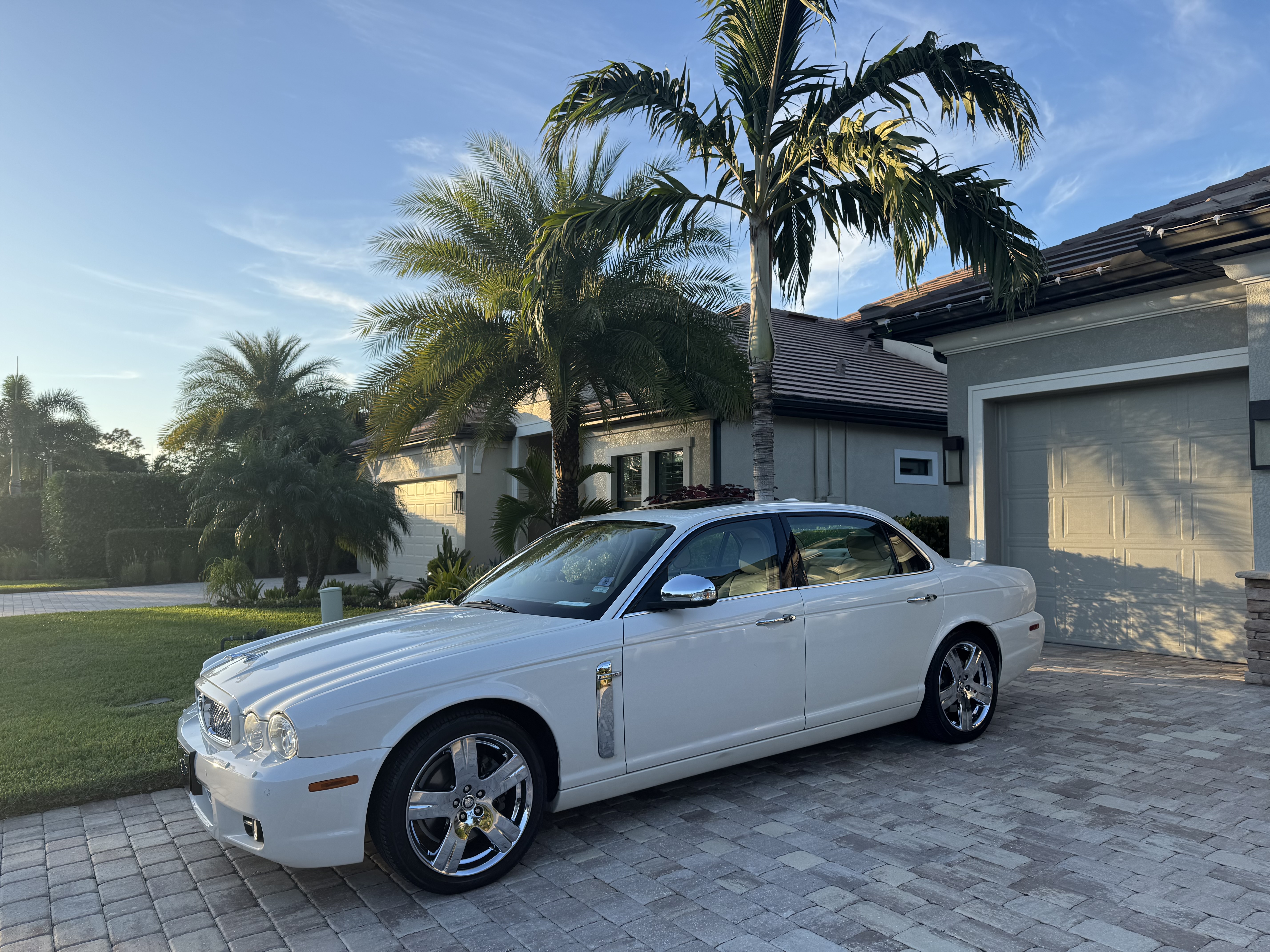 アーバン・シャーマン Used 2008 Jaguar XJ Series Cars for Sale Near Me - Autotrader