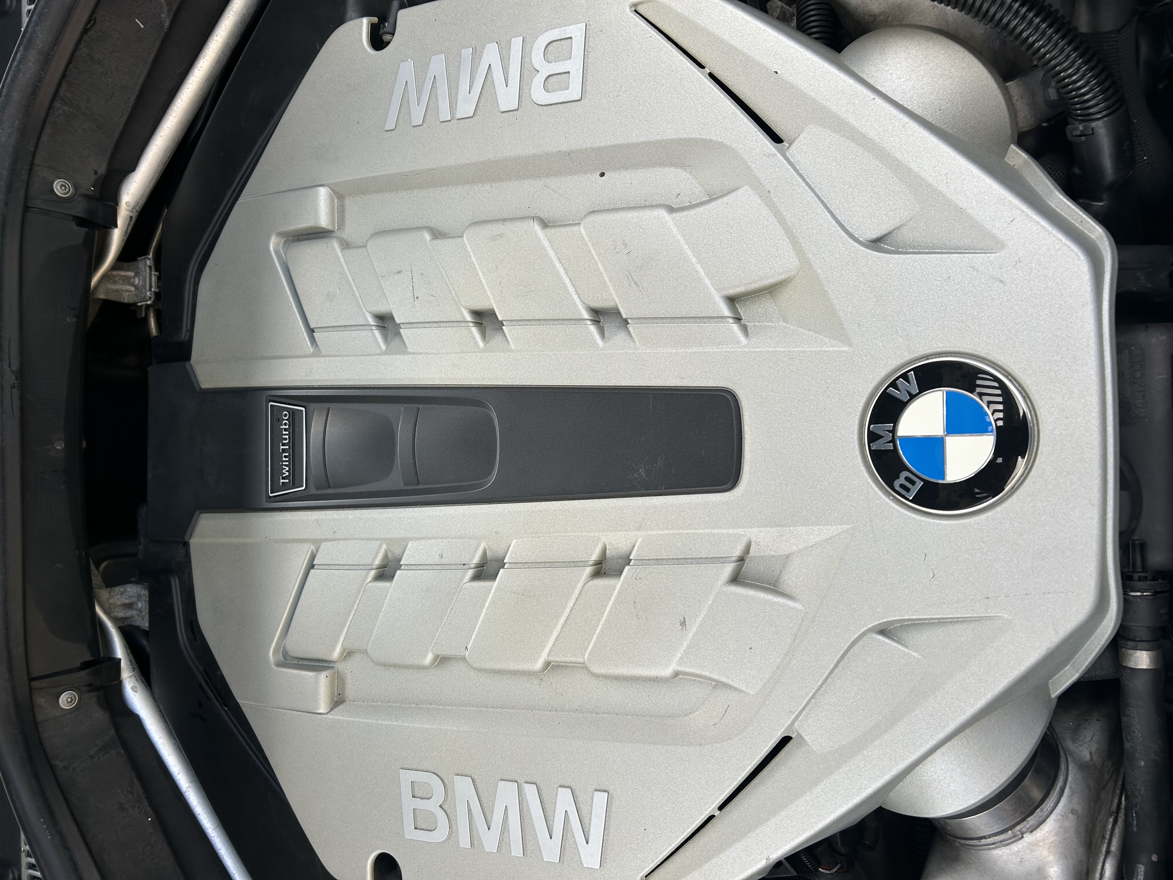 2010 BMW X6 xDrive50i