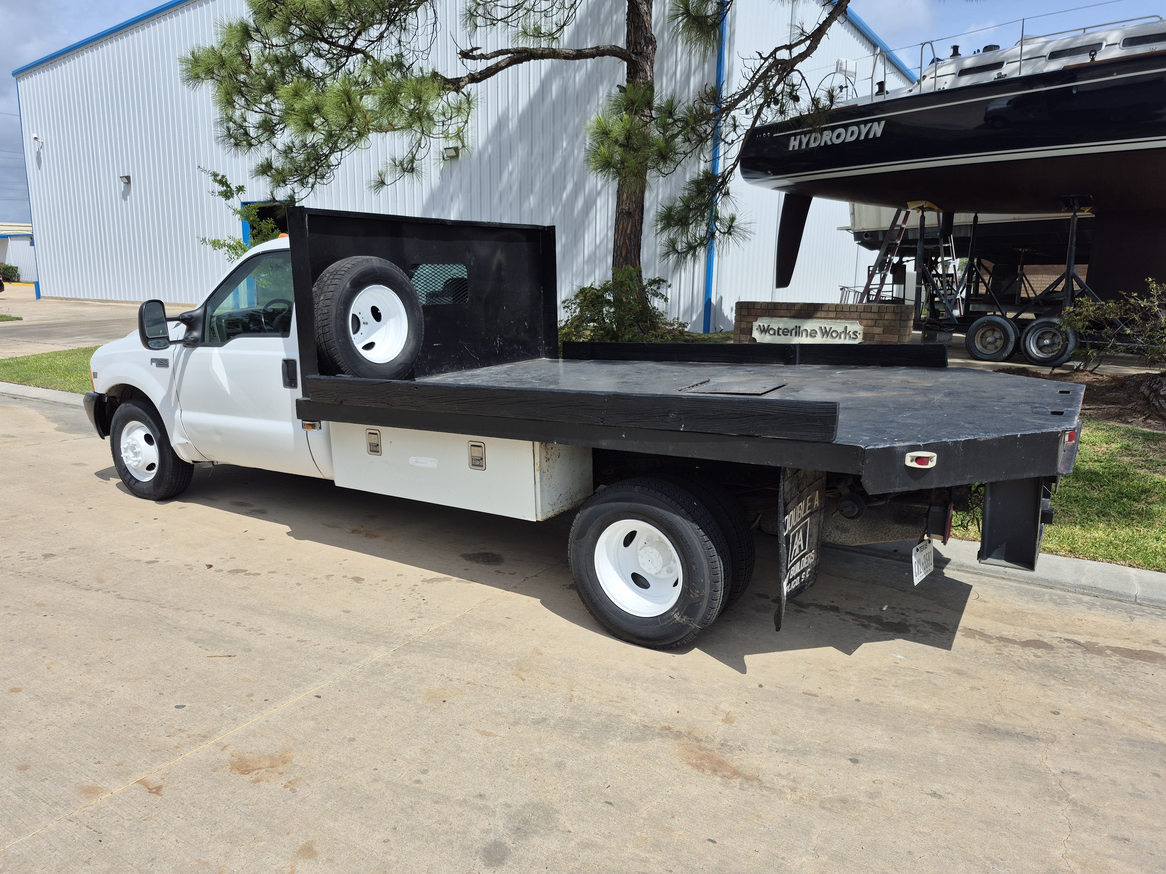 1999 Ford F350 2WD Regular Cab DRW Super Duty