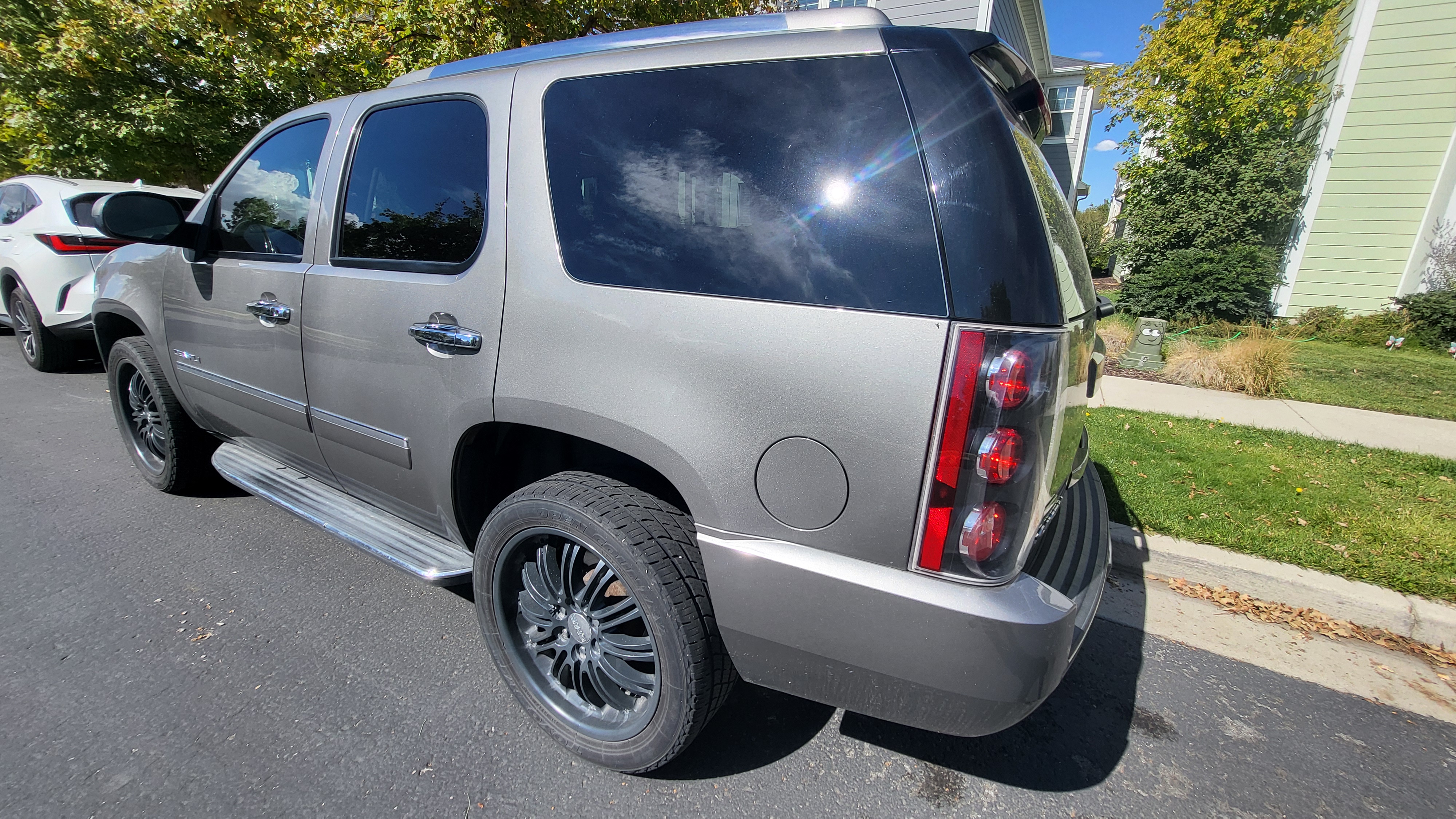 2012 GMC Yukon Denali