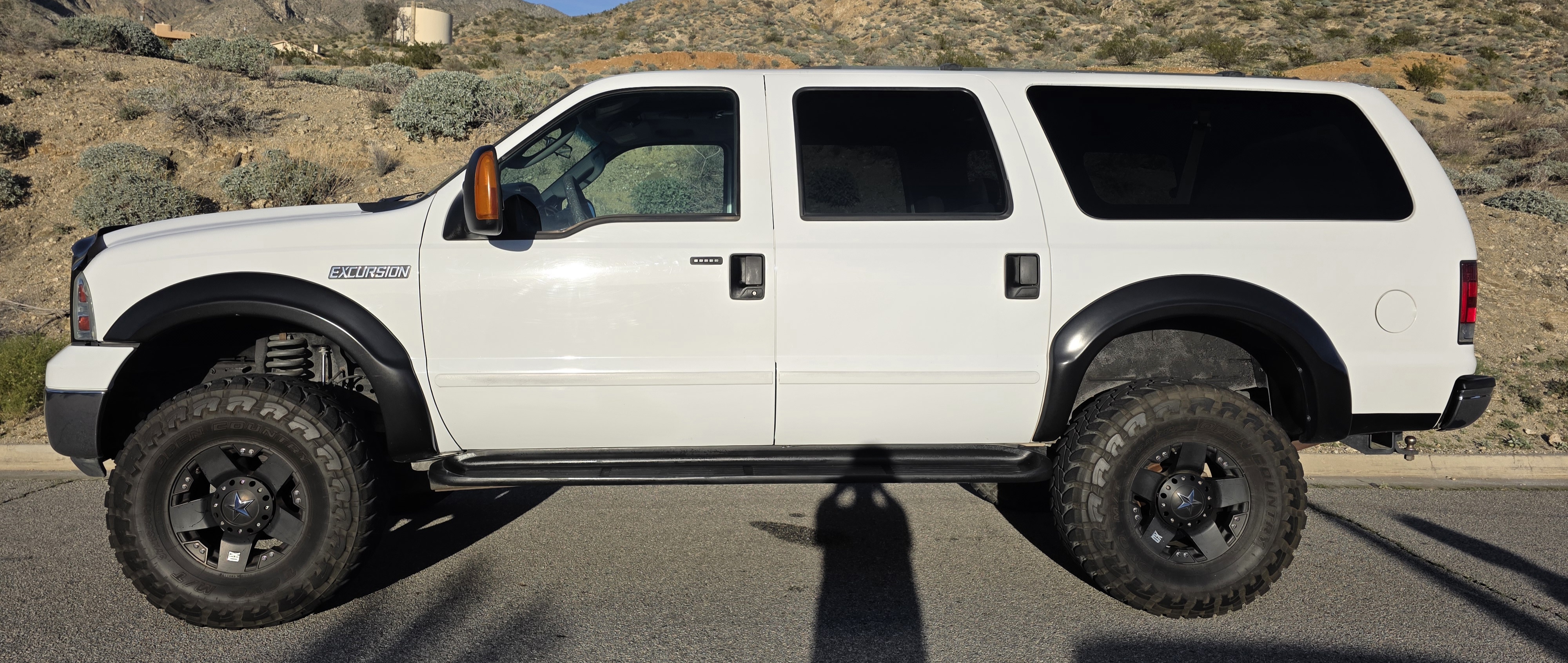 Used 2005 Ford Excursion XLT