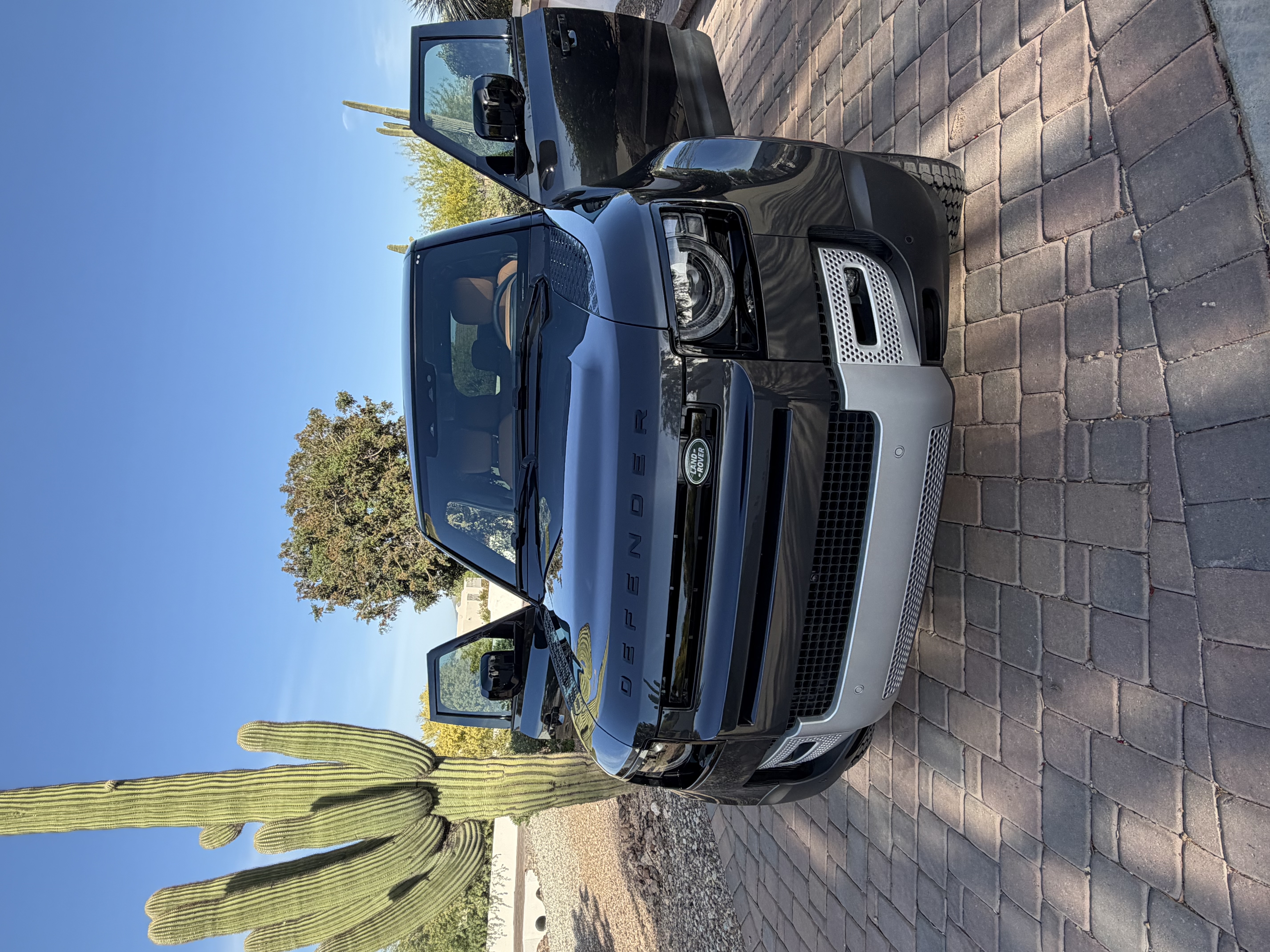 Used 2024 Land Rover Defender 110 SE