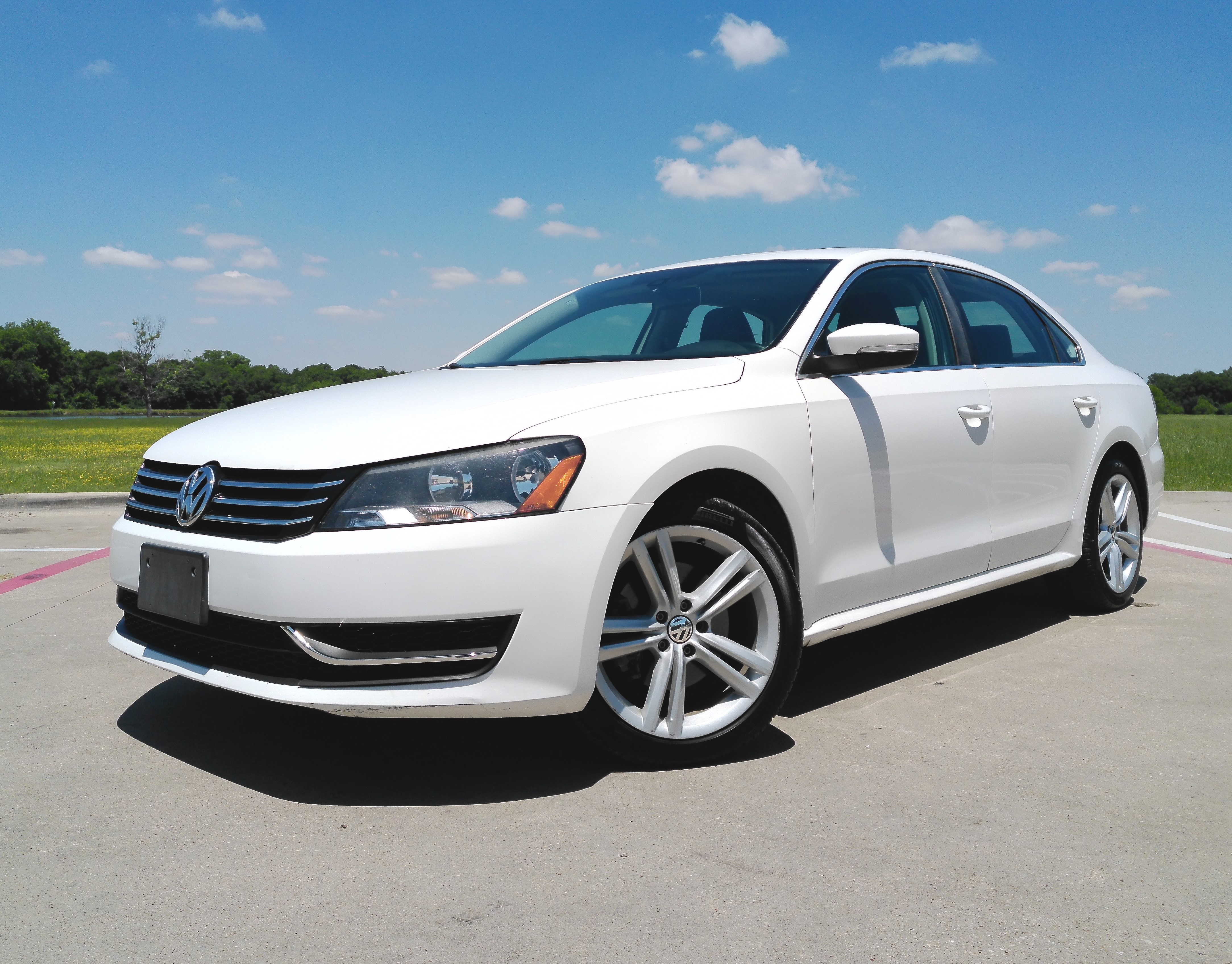 2014 Volkswagen Passat SE