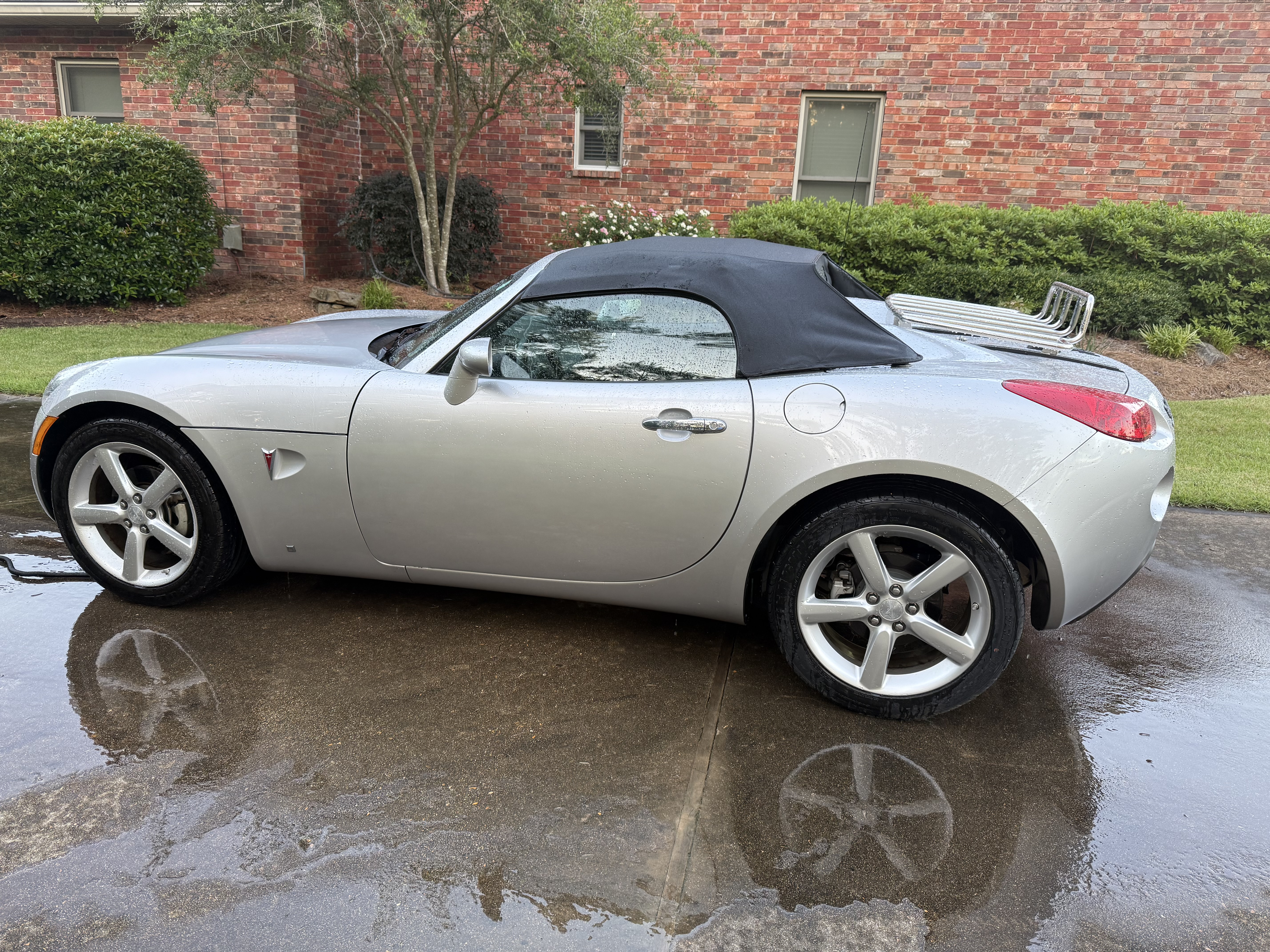 Used 2009 Pontiac Solstice Convertible w/ Preferred Package