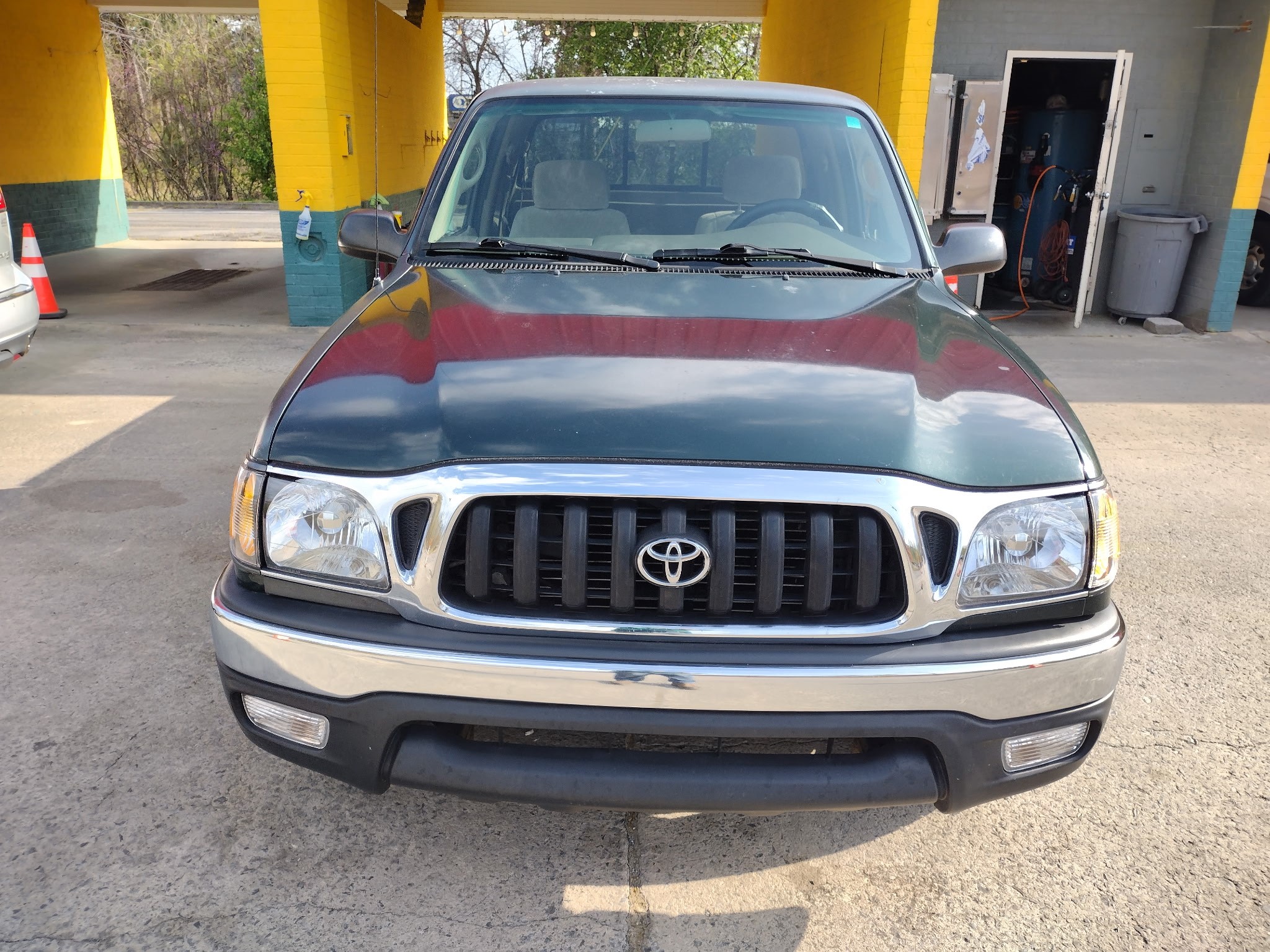 2002 Toyota Tacoma 2WD Xtracab