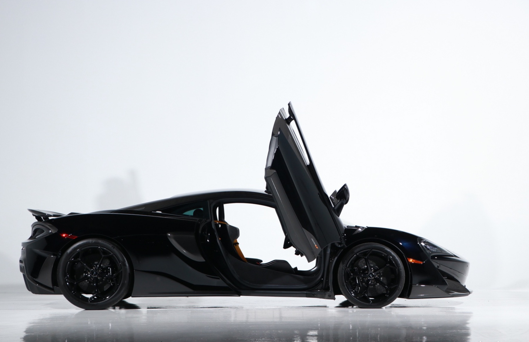 Used 2019 McLaren 600LT photo 28