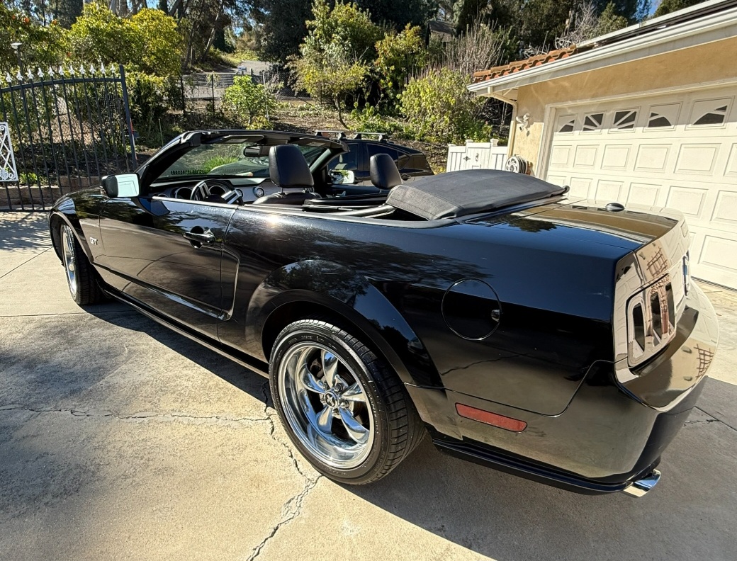 2006 Ford Mustang GT Premium