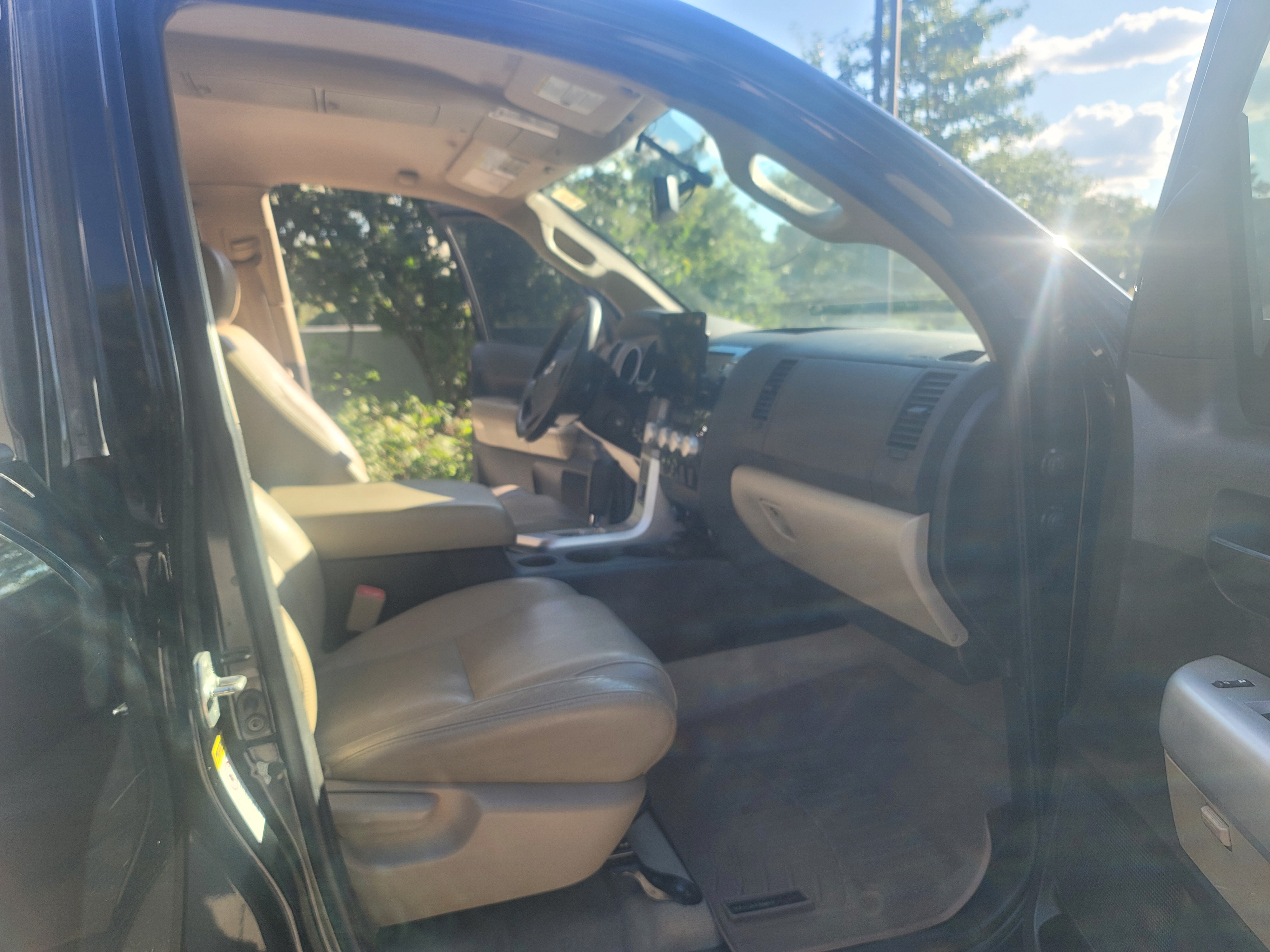 2010 Toyota Tundra 2WD CrewMax