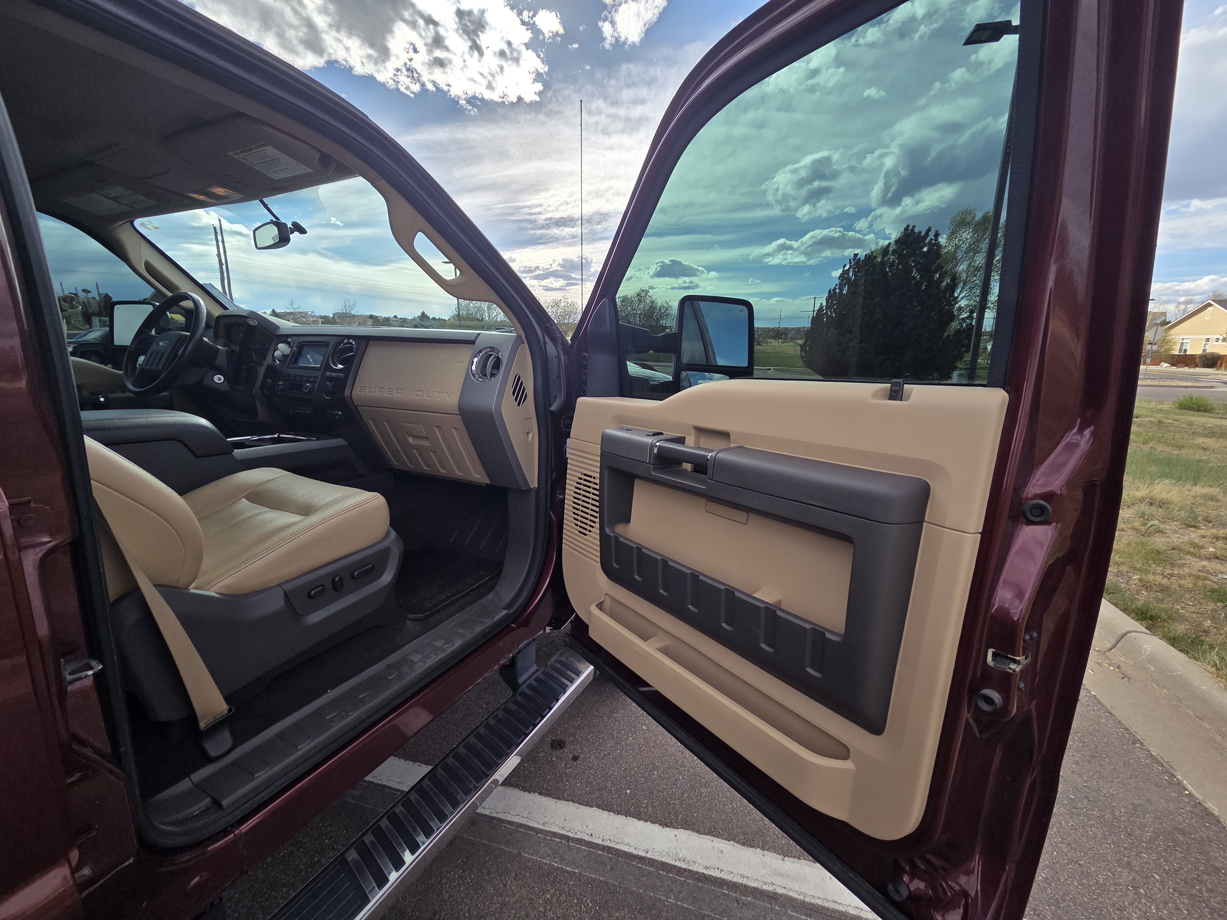 2012 Ford F350 Lariat