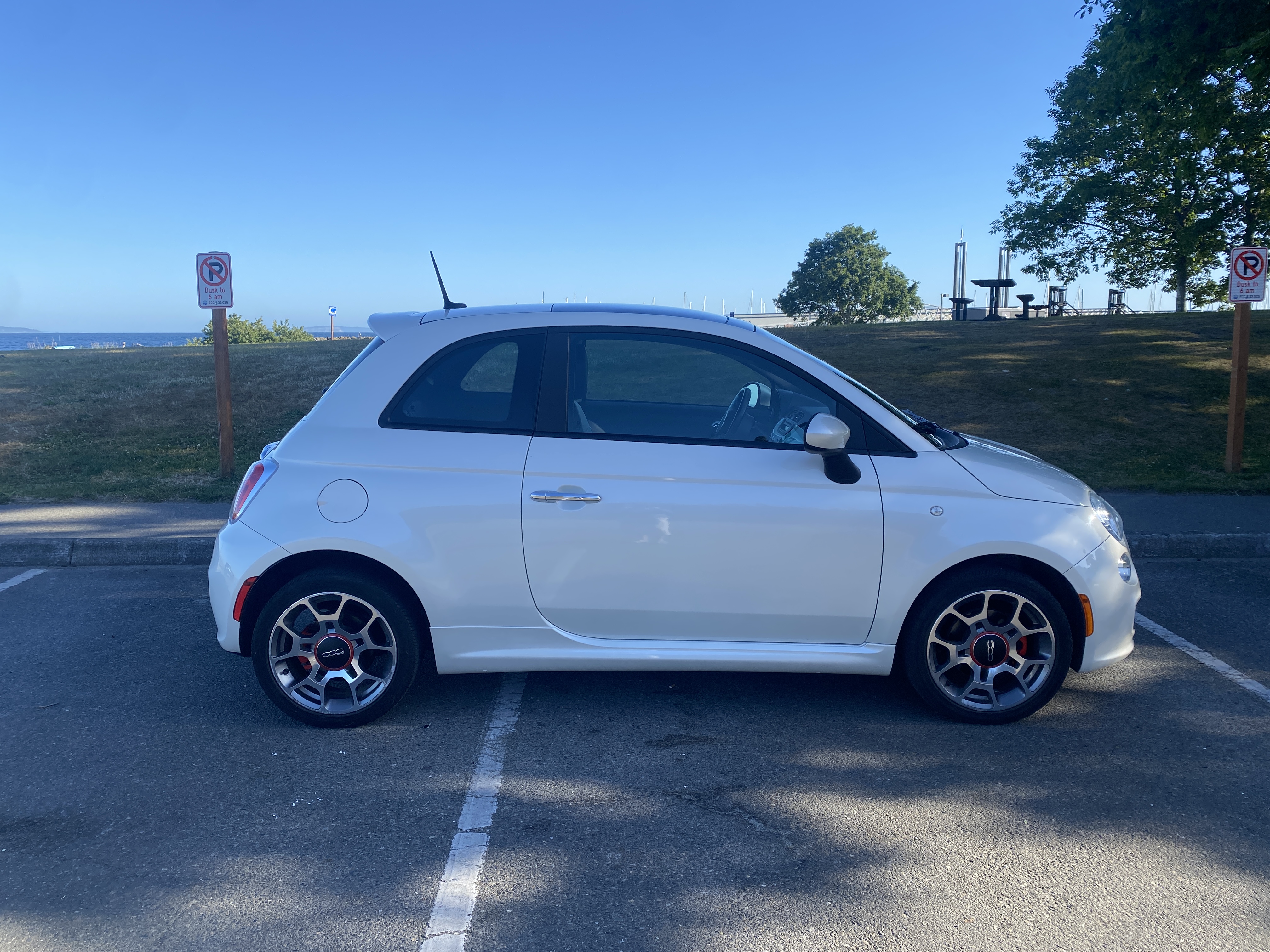 Used 2012 FIAT 500 Sport w/ Safety & Convenience Pkg