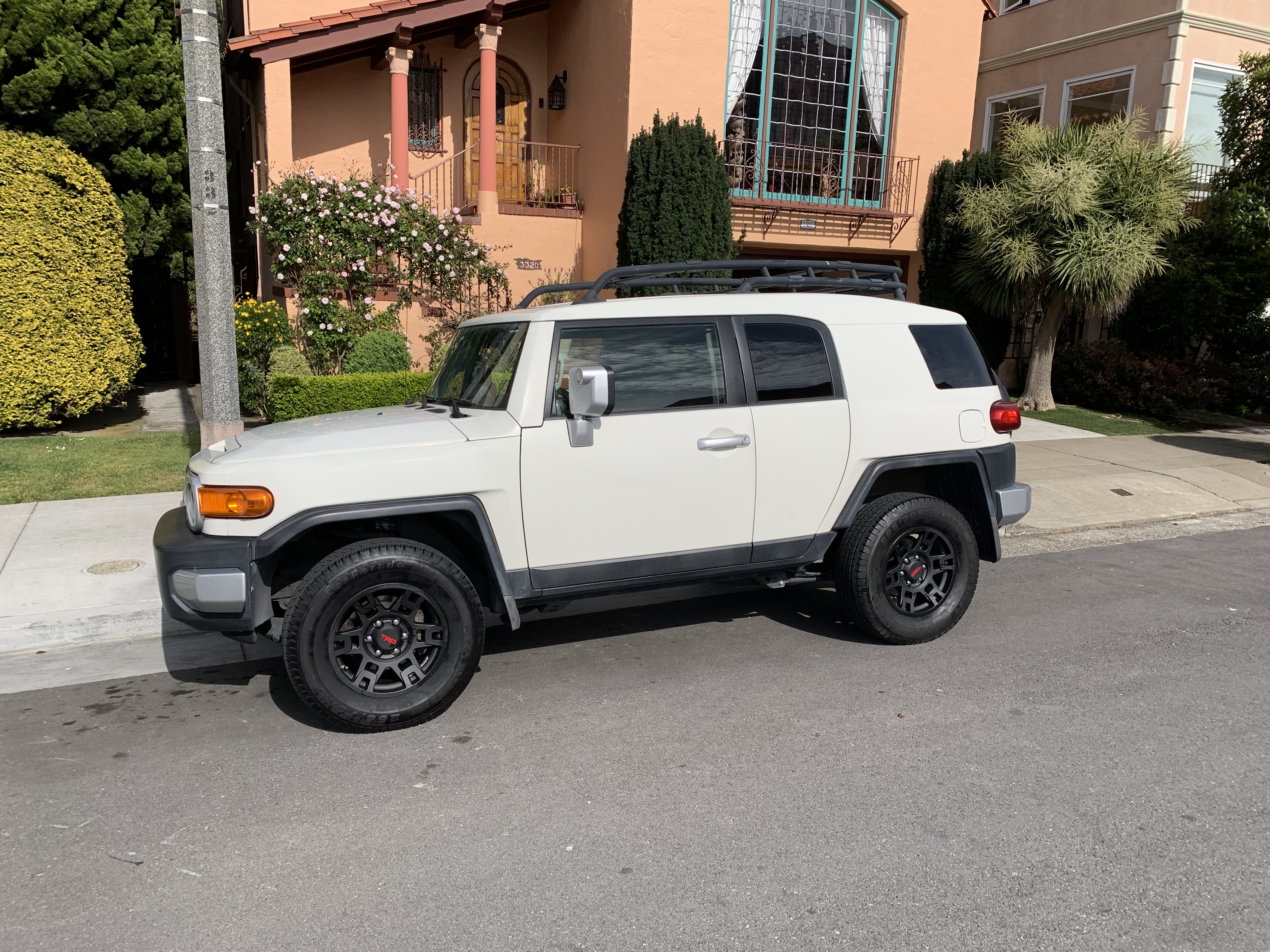 2014 Toyota FJ Cruiser 4WD