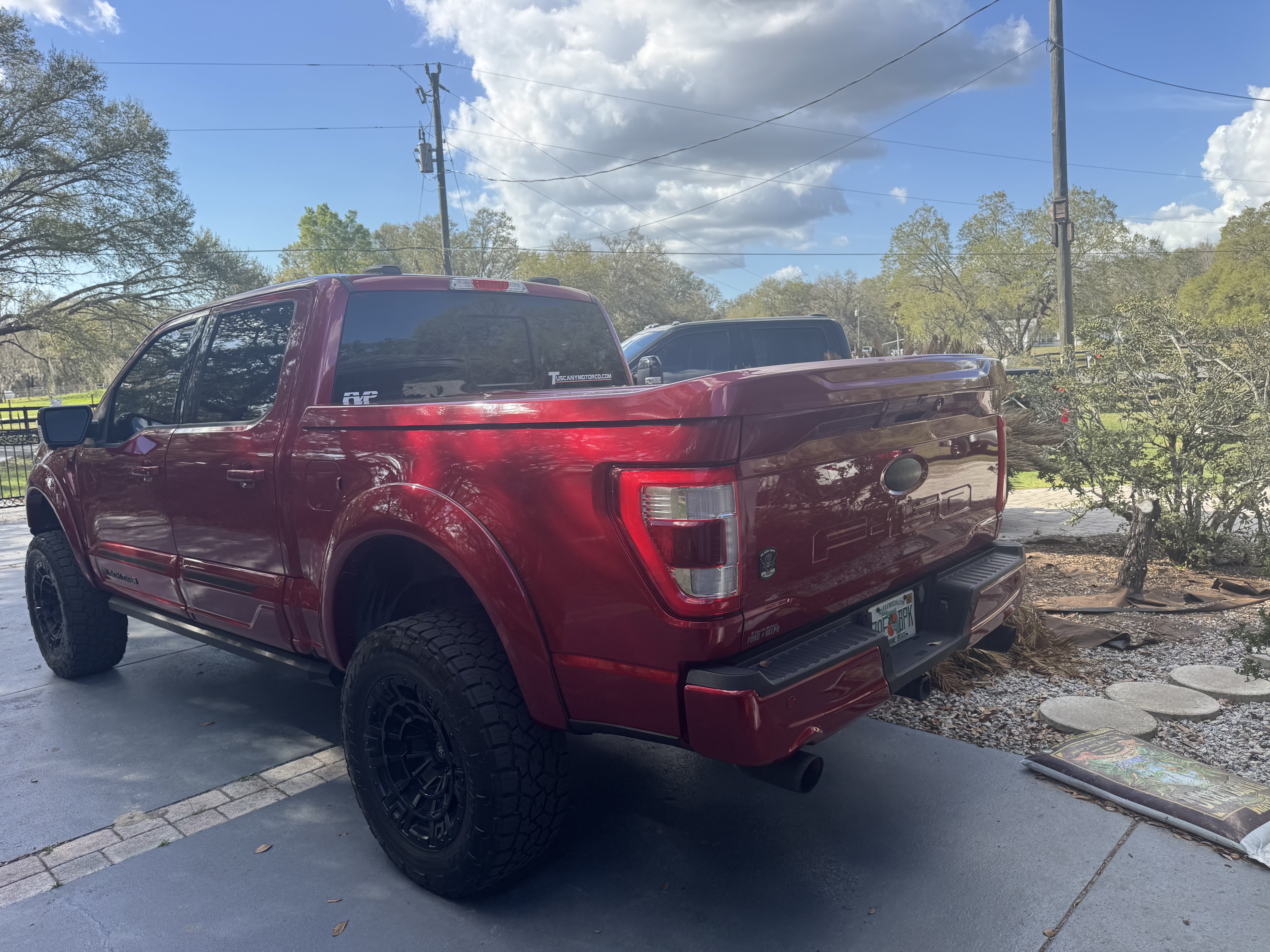 Used 2023 Ford F150 Lariat w/ Equipment Group 502A High