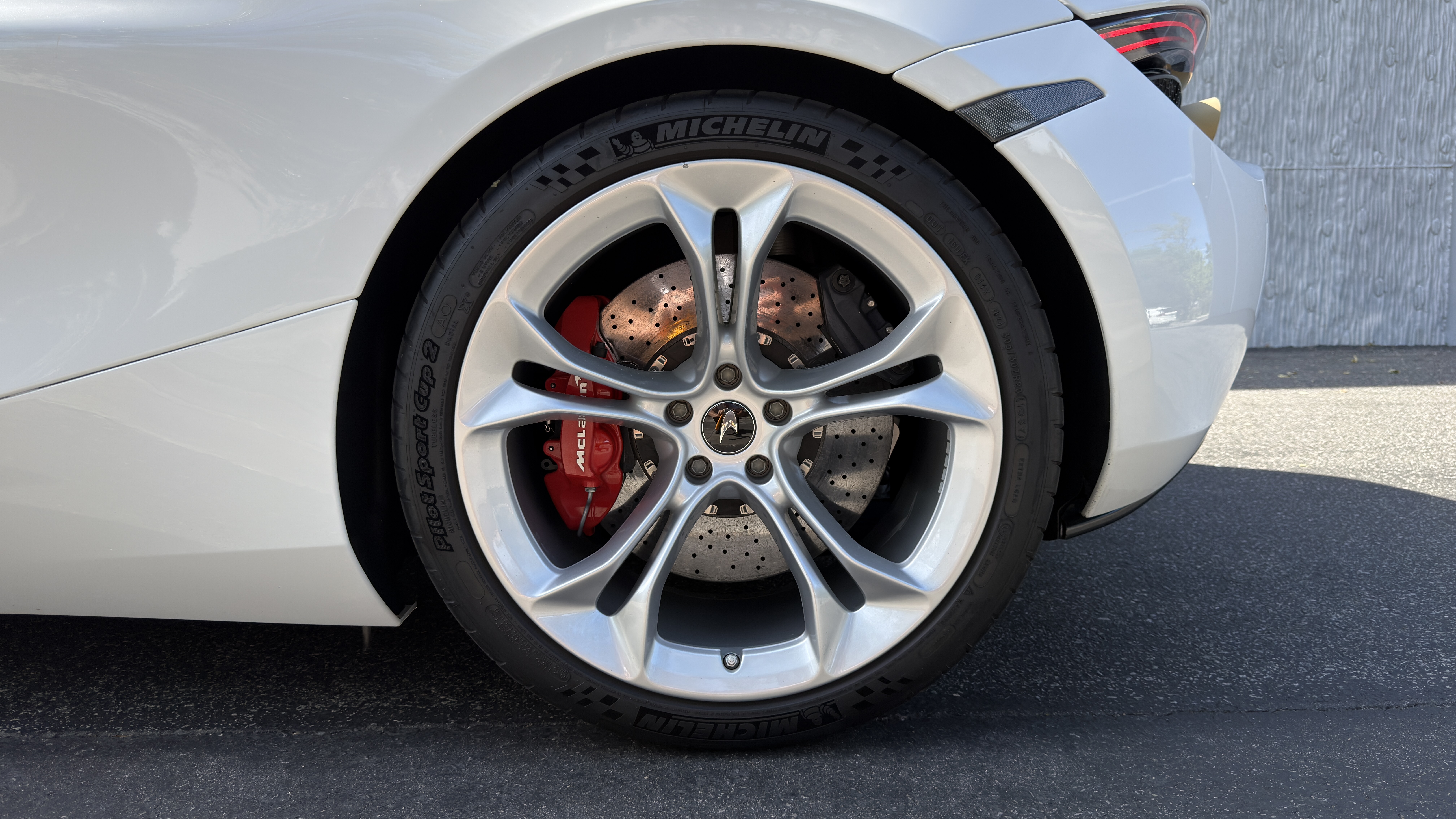 Used 2020 McLaren 720S Coupe 2D photo 29