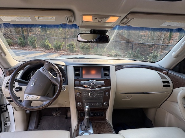 2017 INFINITI Qx80 2WD