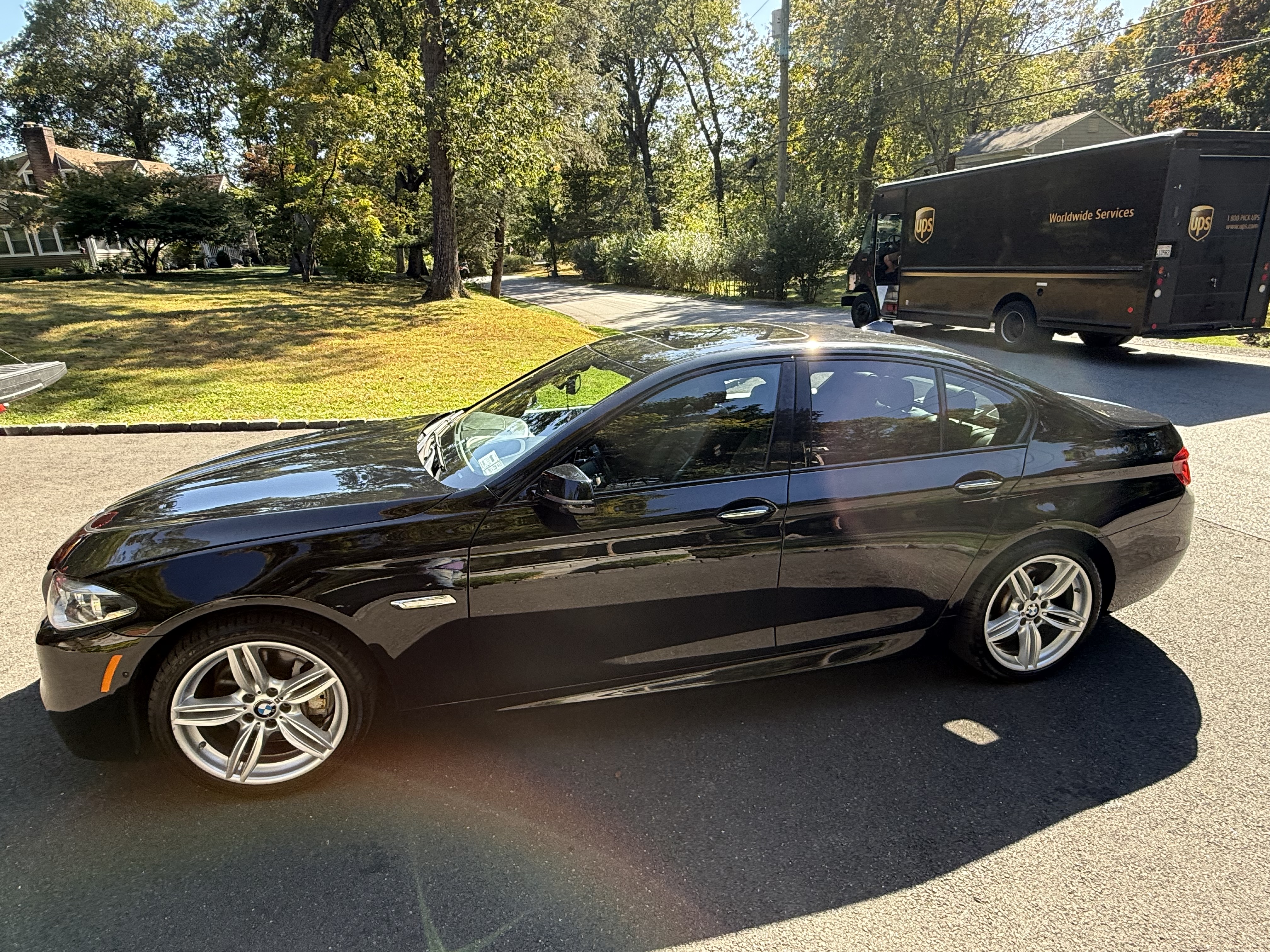 2016 BMW 550i xDrive Sedan