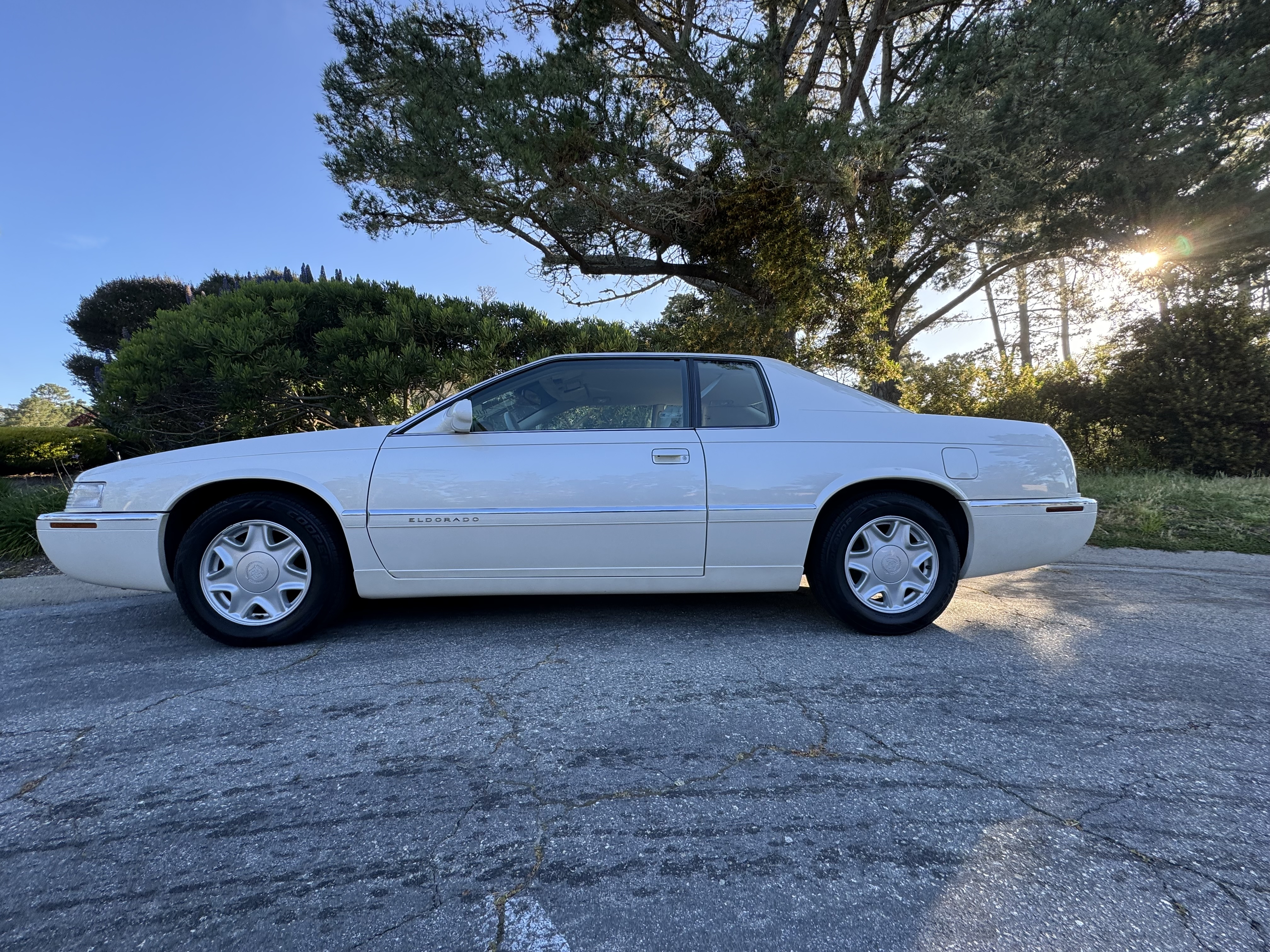 Used 1998 Cadillac Cars for Sale - Kelley Blue Book