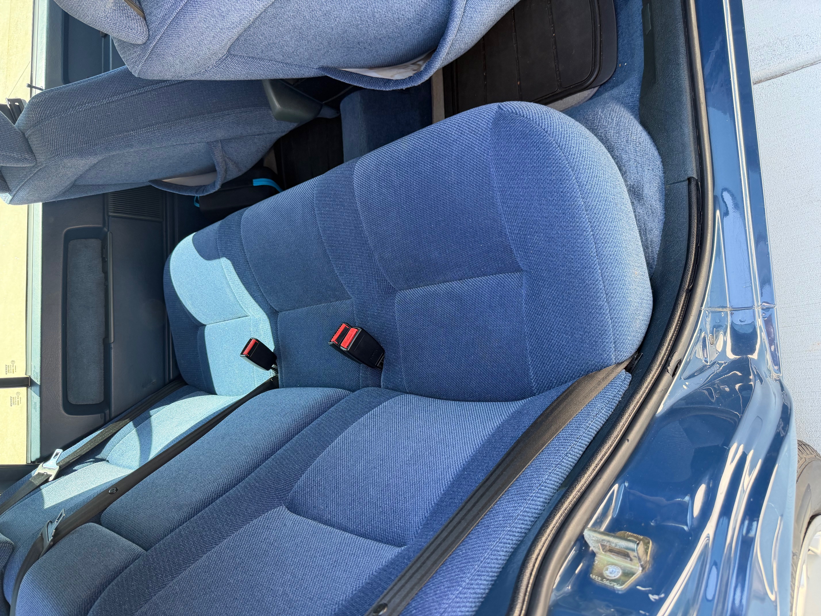 1994 Volvo 940 Sedan