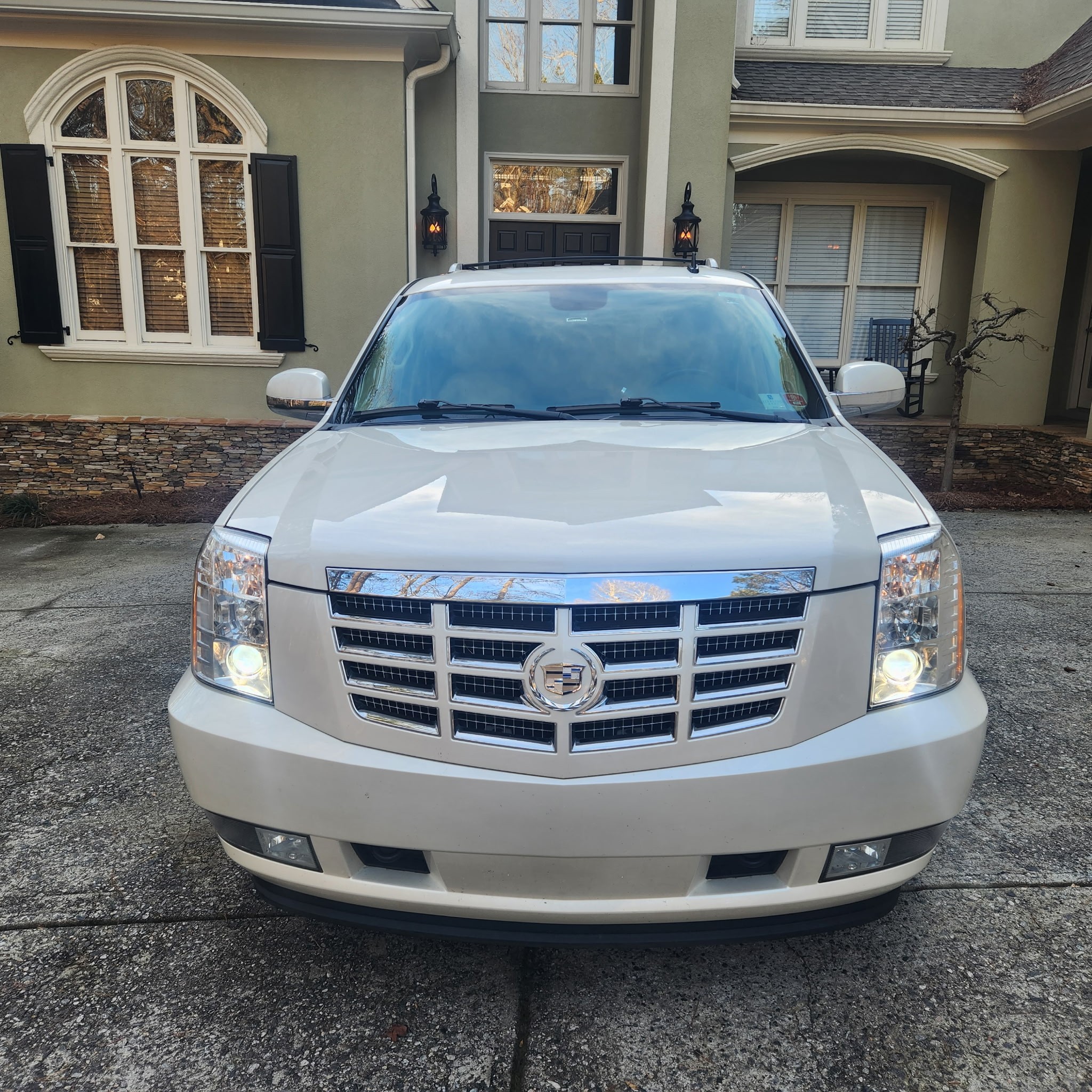 2010 Cadillac Escalade Premium