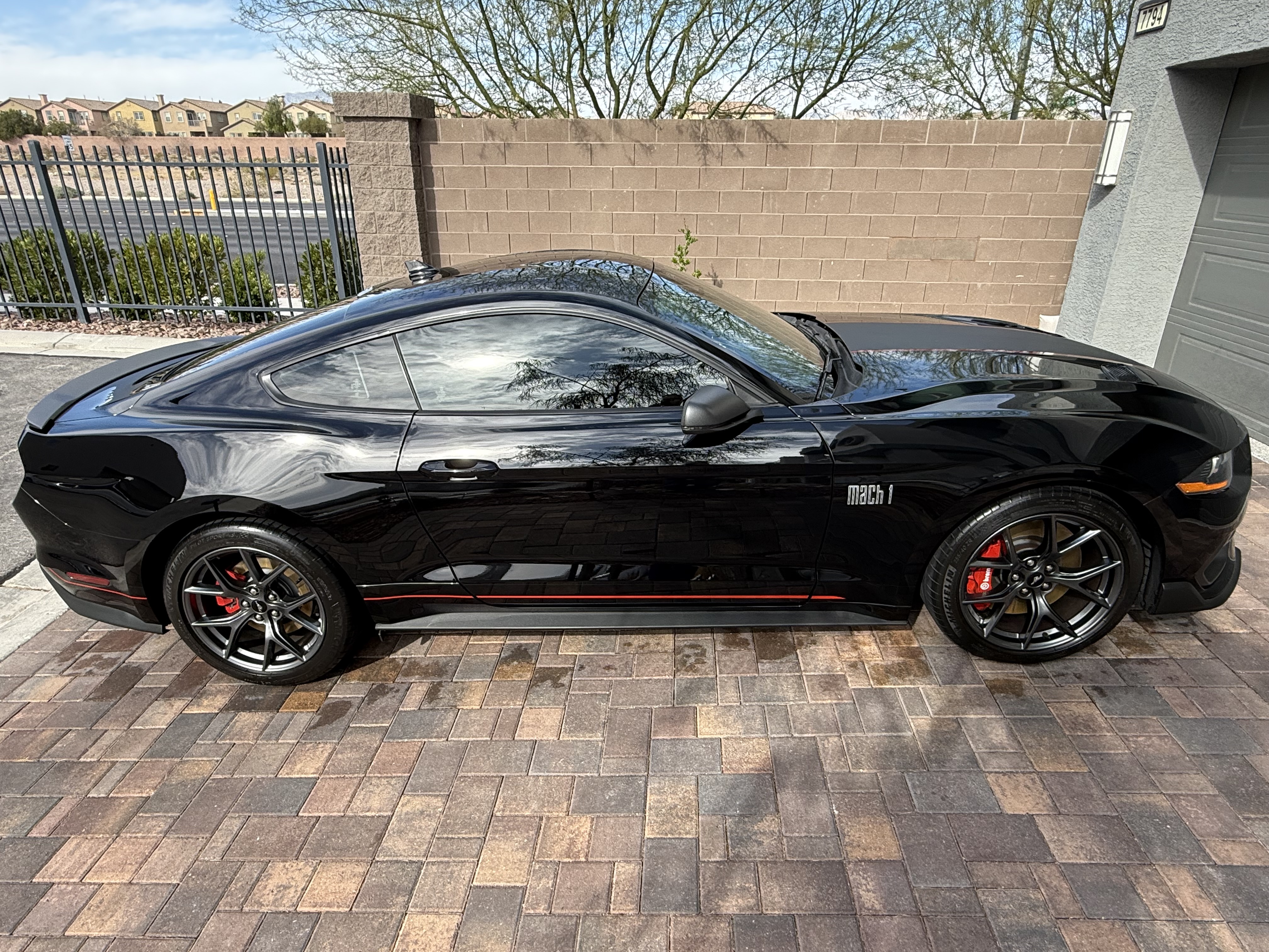 2021 Ford Mustang Mach 1