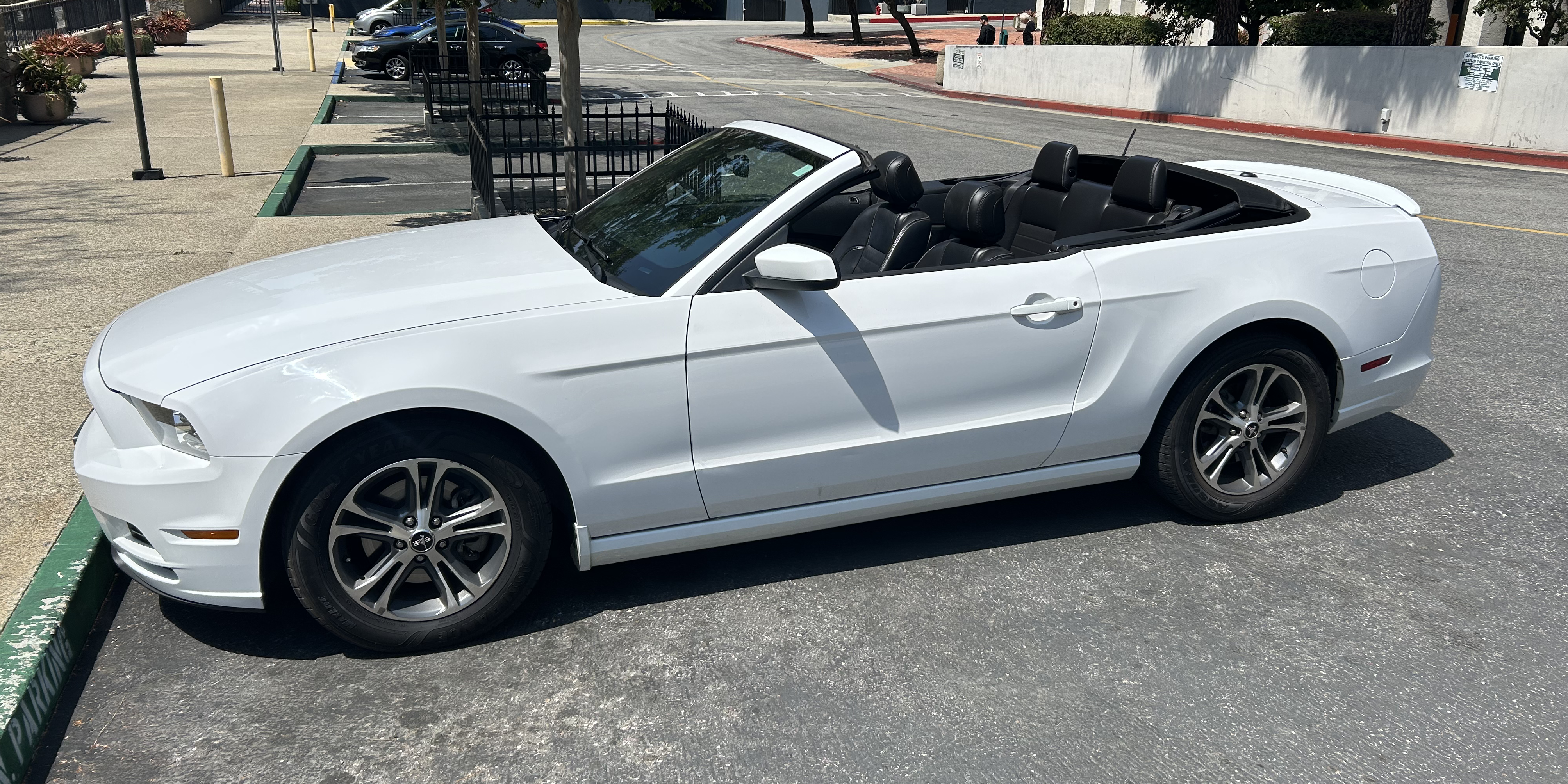 2014 Ford Mustang Premium