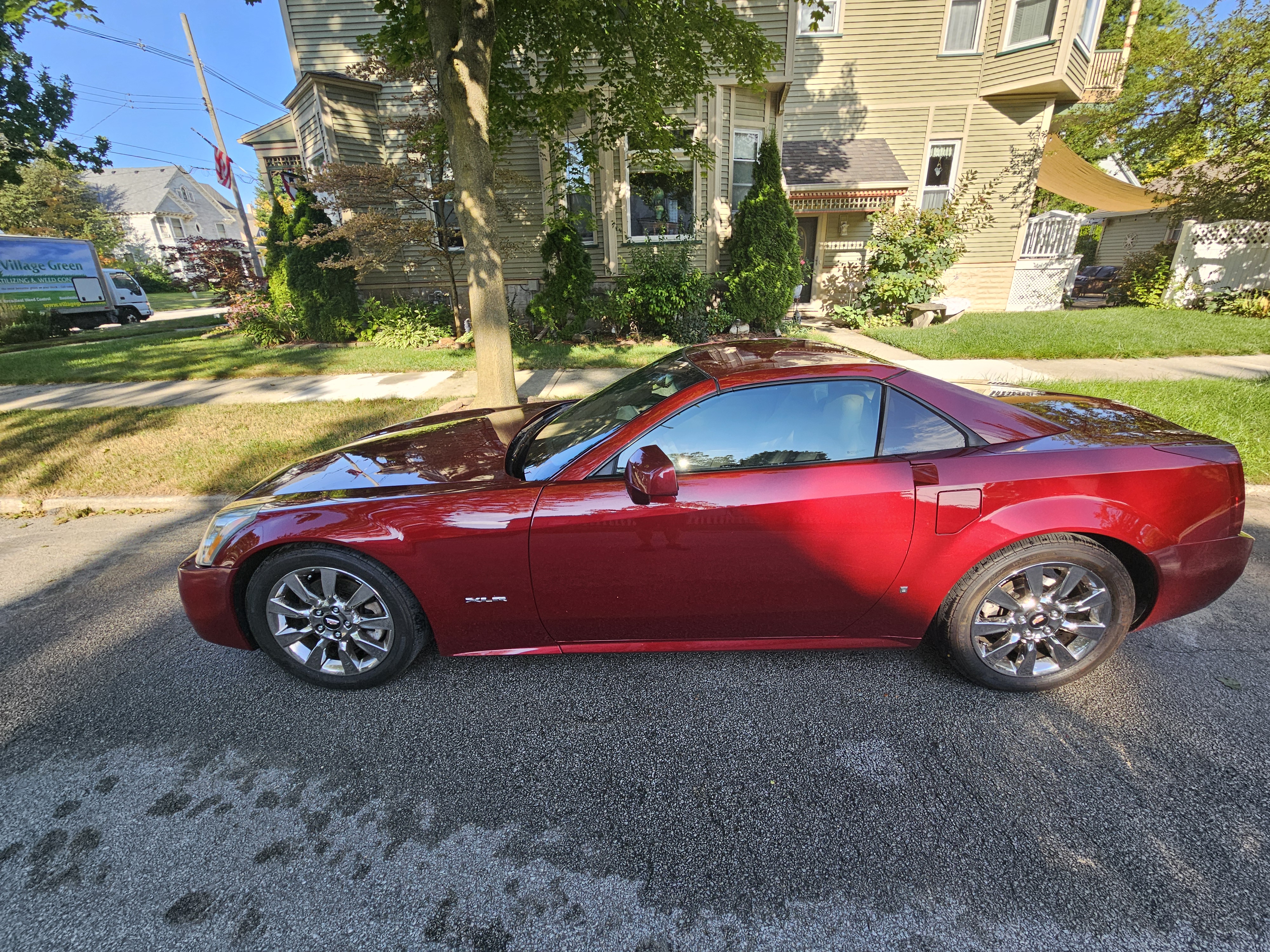 Used 2006 Cadillac XLR