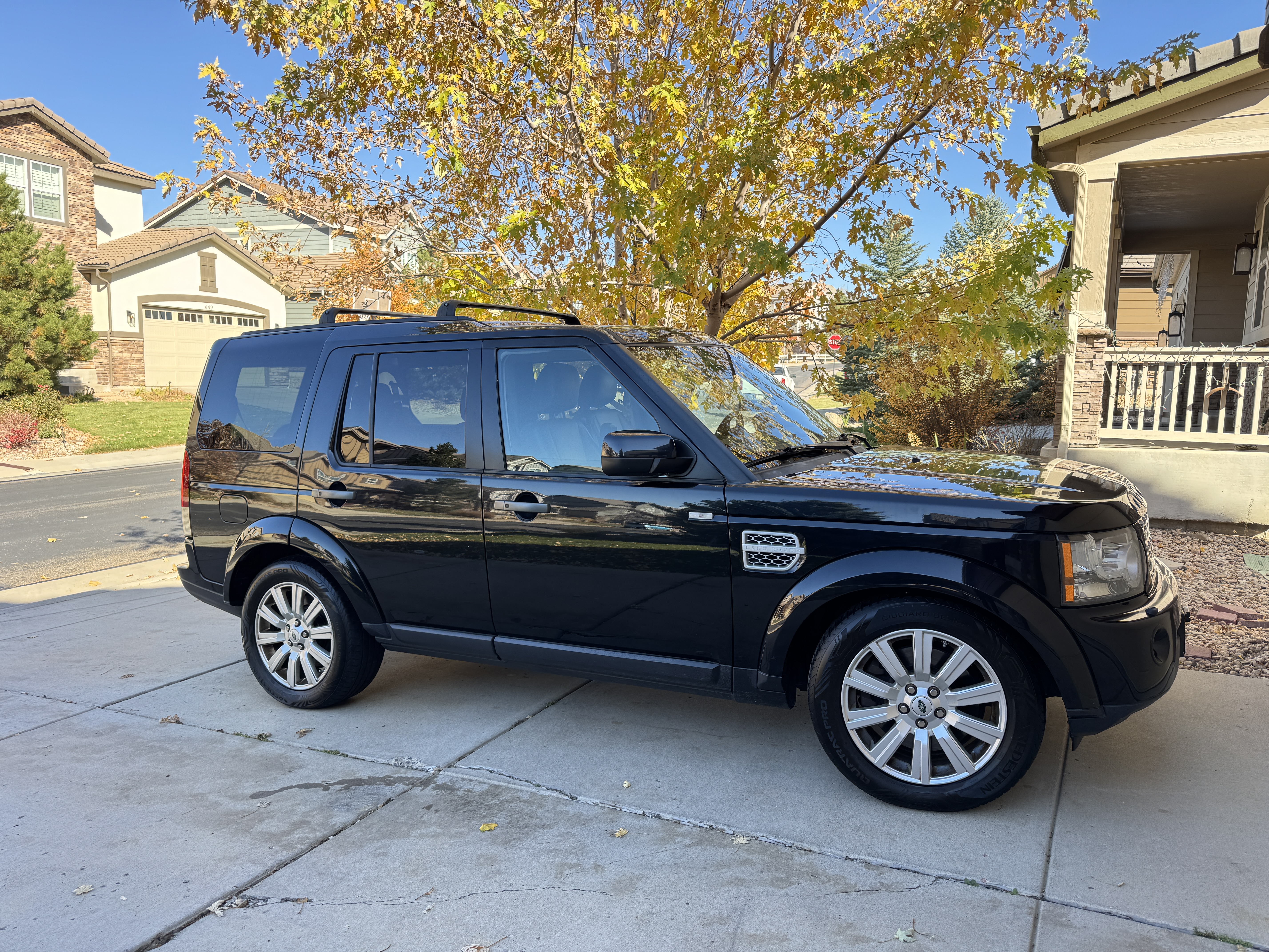 Used 2012 Land Rover LR4 HSE LUX