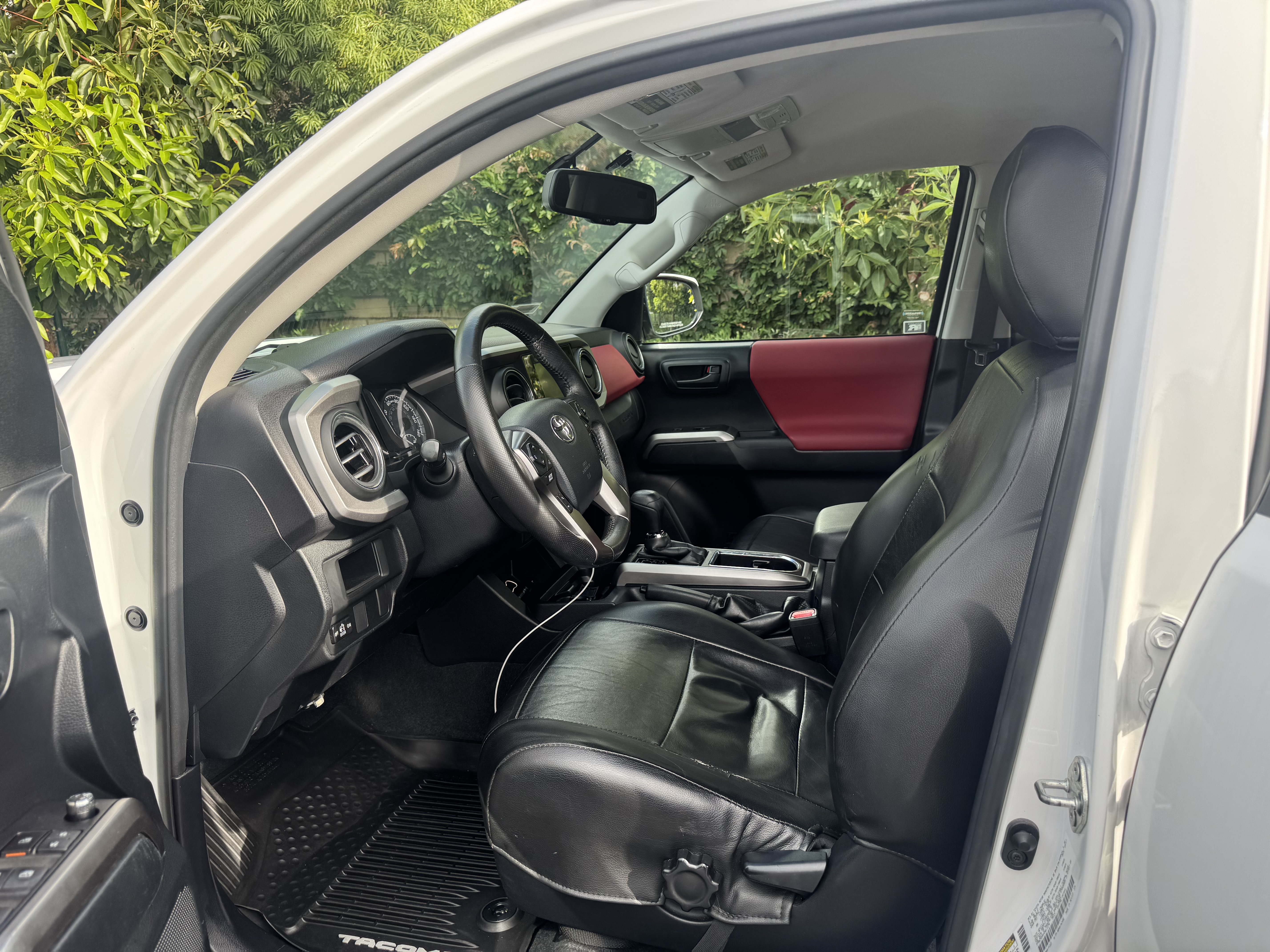 2017 Toyota Tacoma SR5