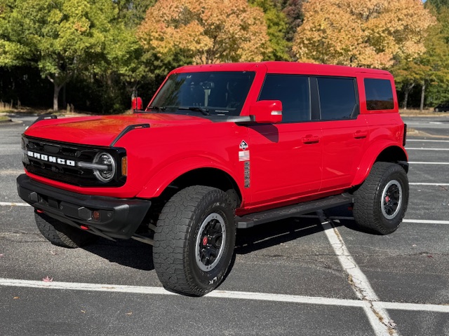 2024 Ford Bronco Outer Banks