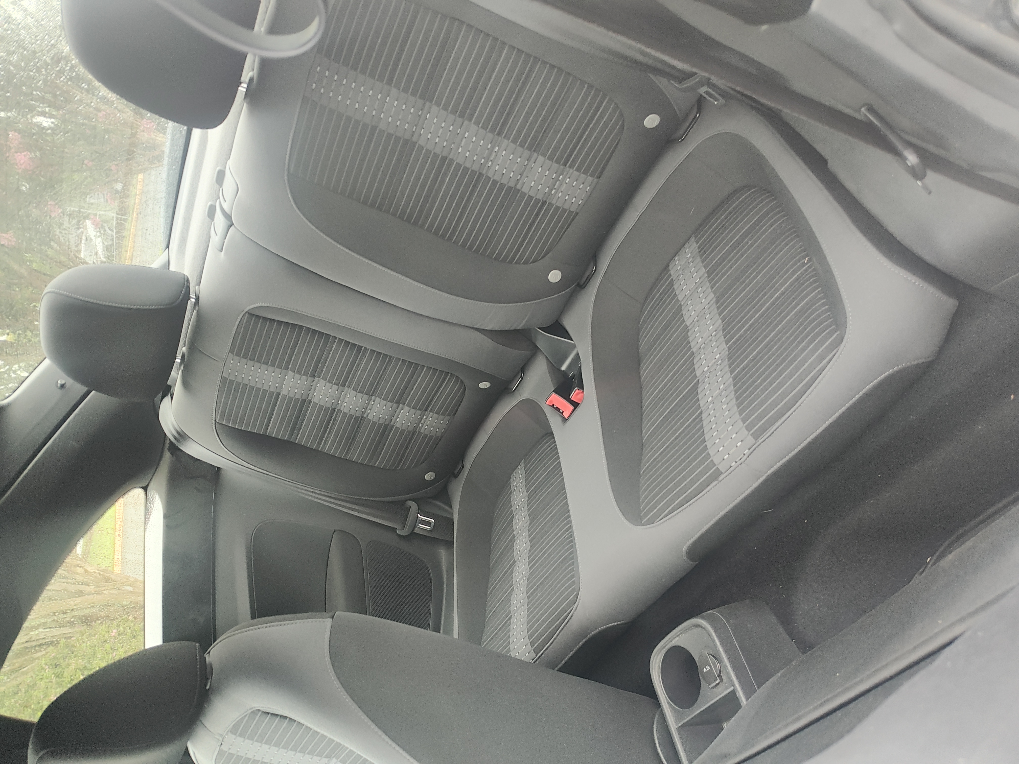 2012 Volkswagen Beetle 2.0T