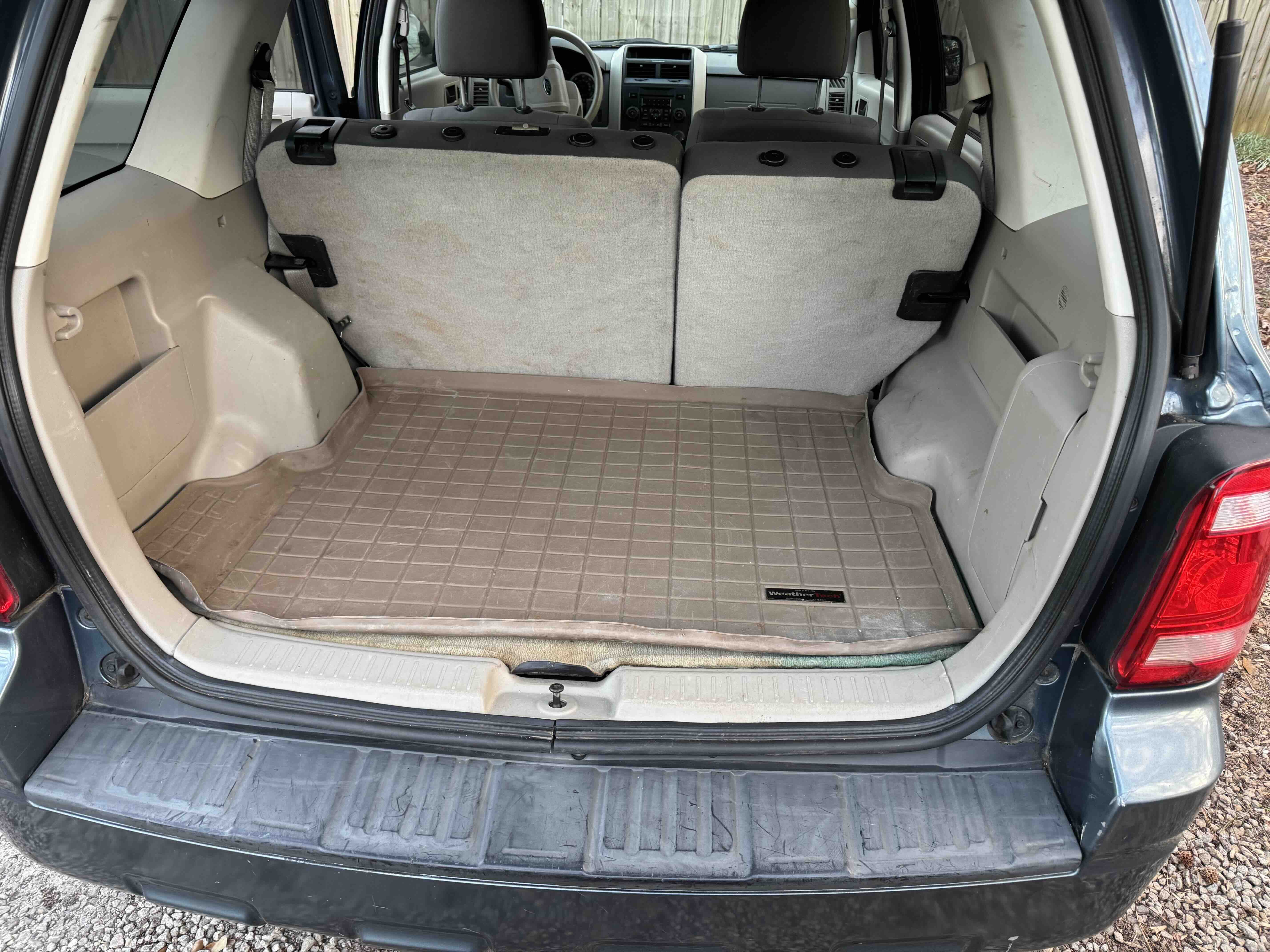 2010 Ford Escape XLS