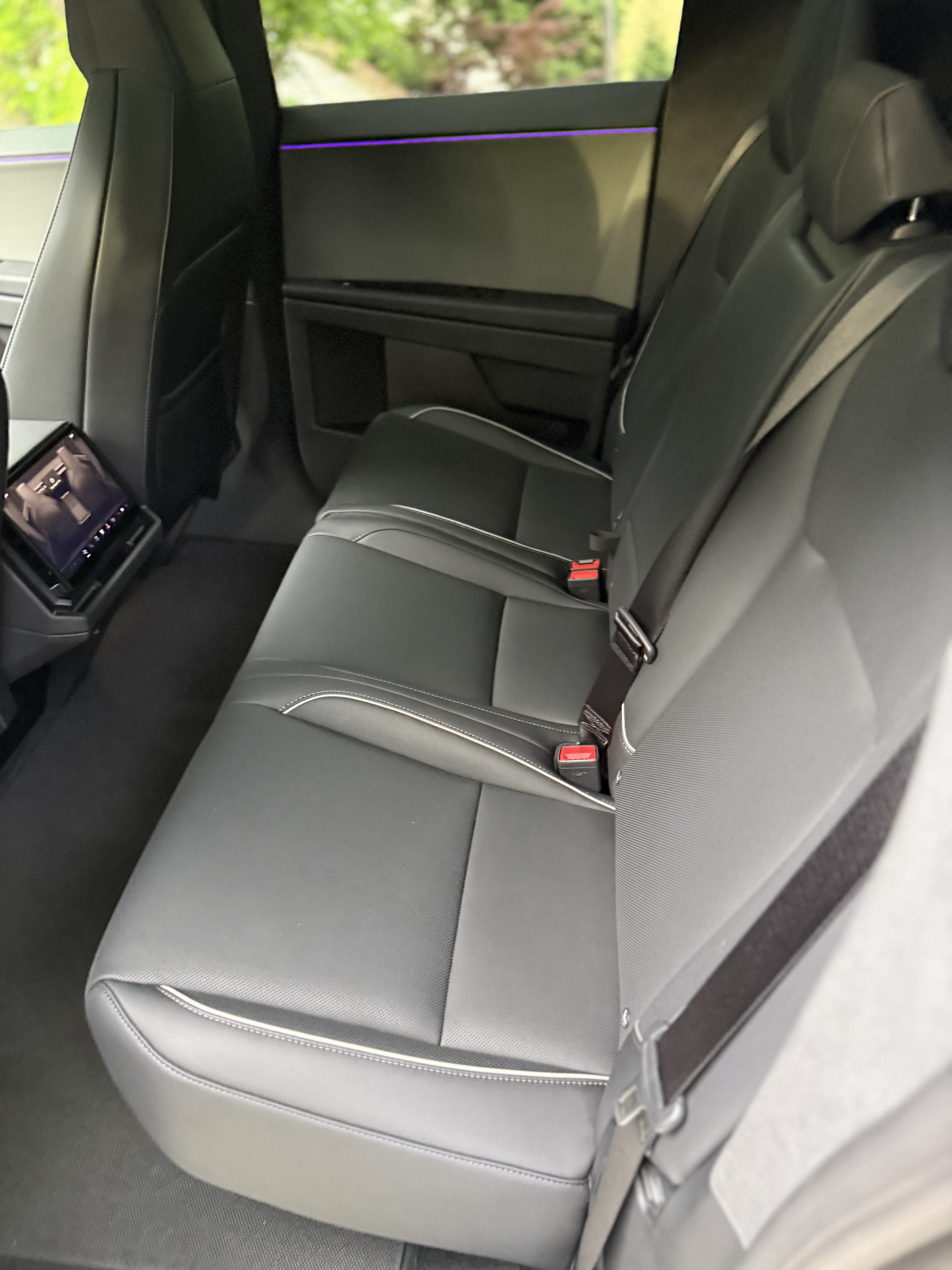 2025 Tesla Cybertruck AWD Crew Cab