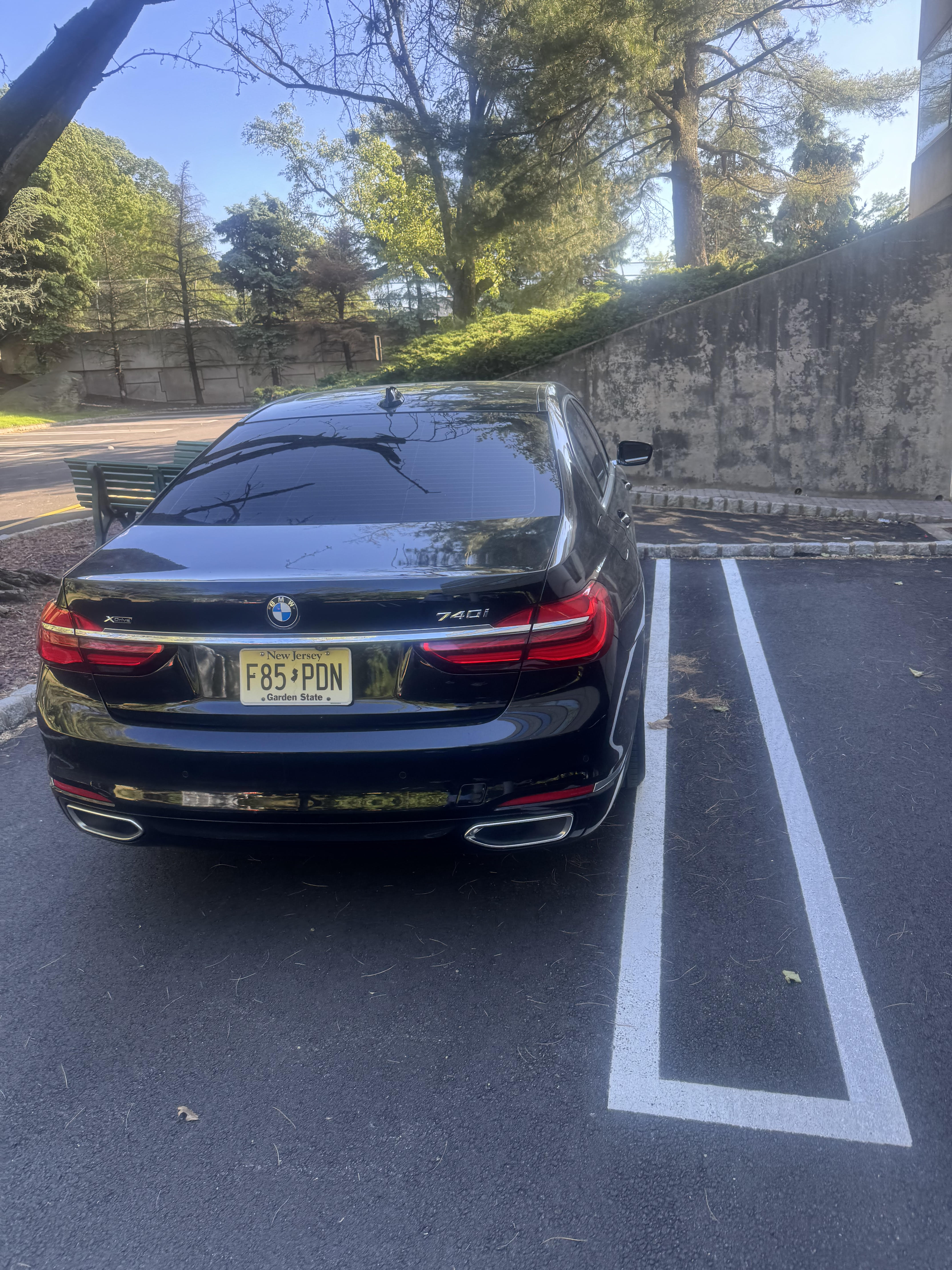 2018 BMW 740i xDrive