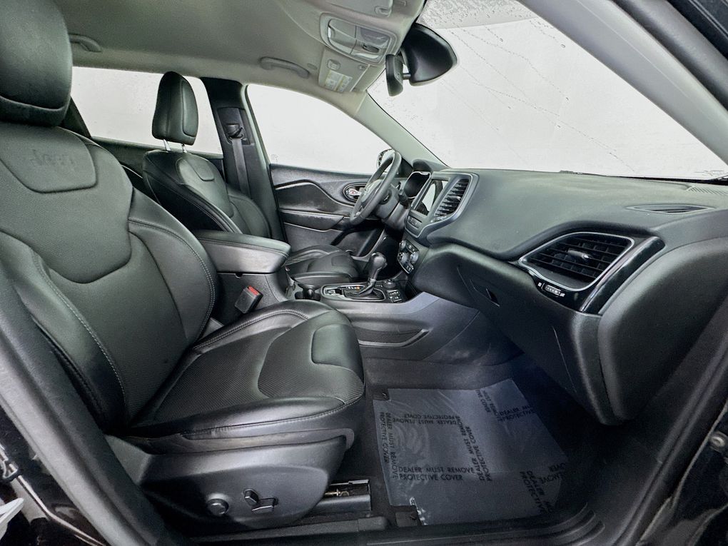 Used 2023 Jeep Cherokee SUV